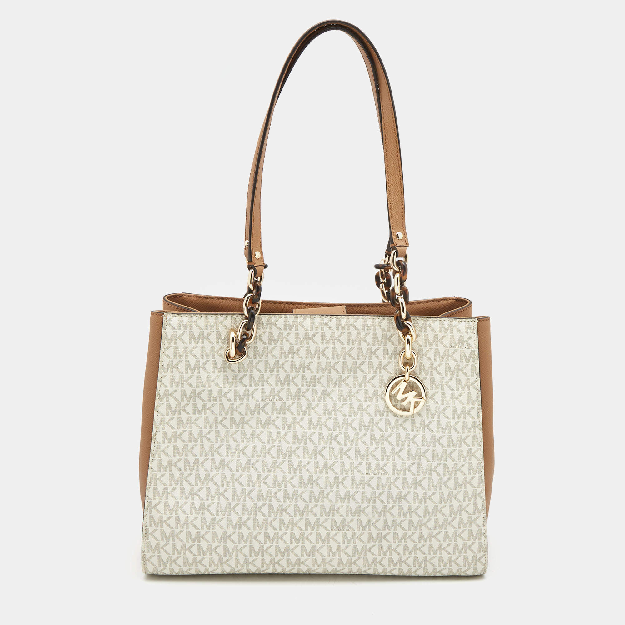 Arriba 74+ imagen michael kors beige tote bag - Abzlocal.mx