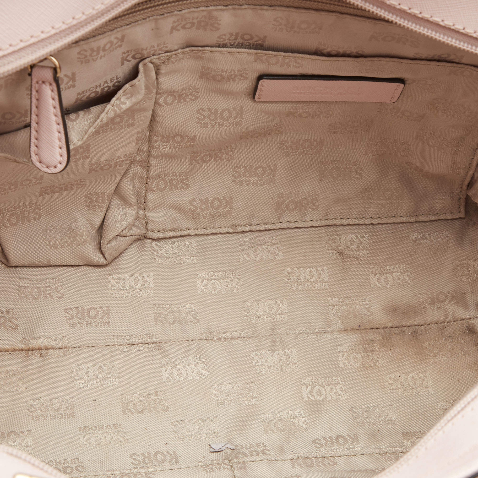 Michael Kors Powder Pink Leather Jet Set Travel Chain Tote Michael Kors |  The Luxury Closet