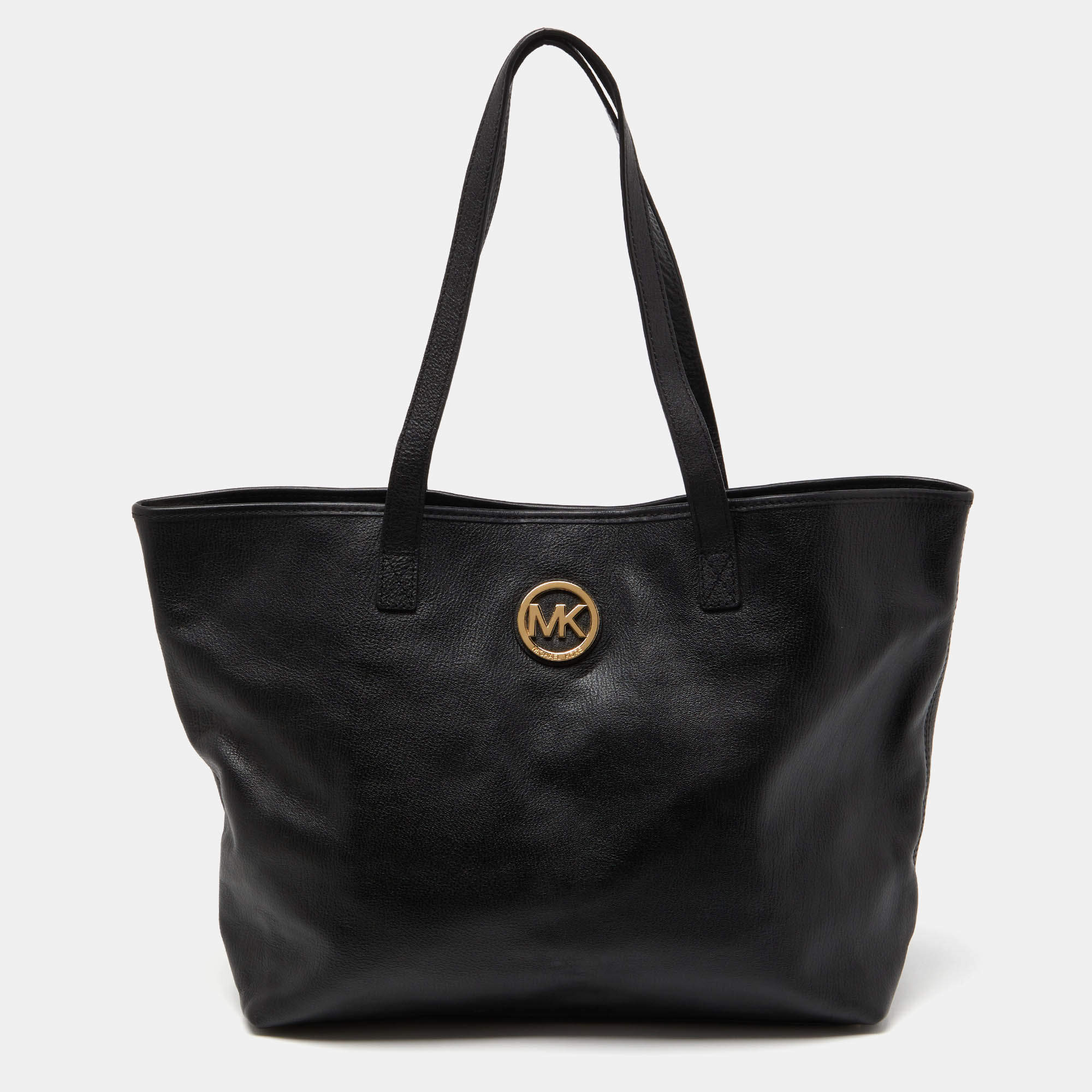 مملوكة مسبقًا Michael Kors Black Leather Jet Set Travel Tote