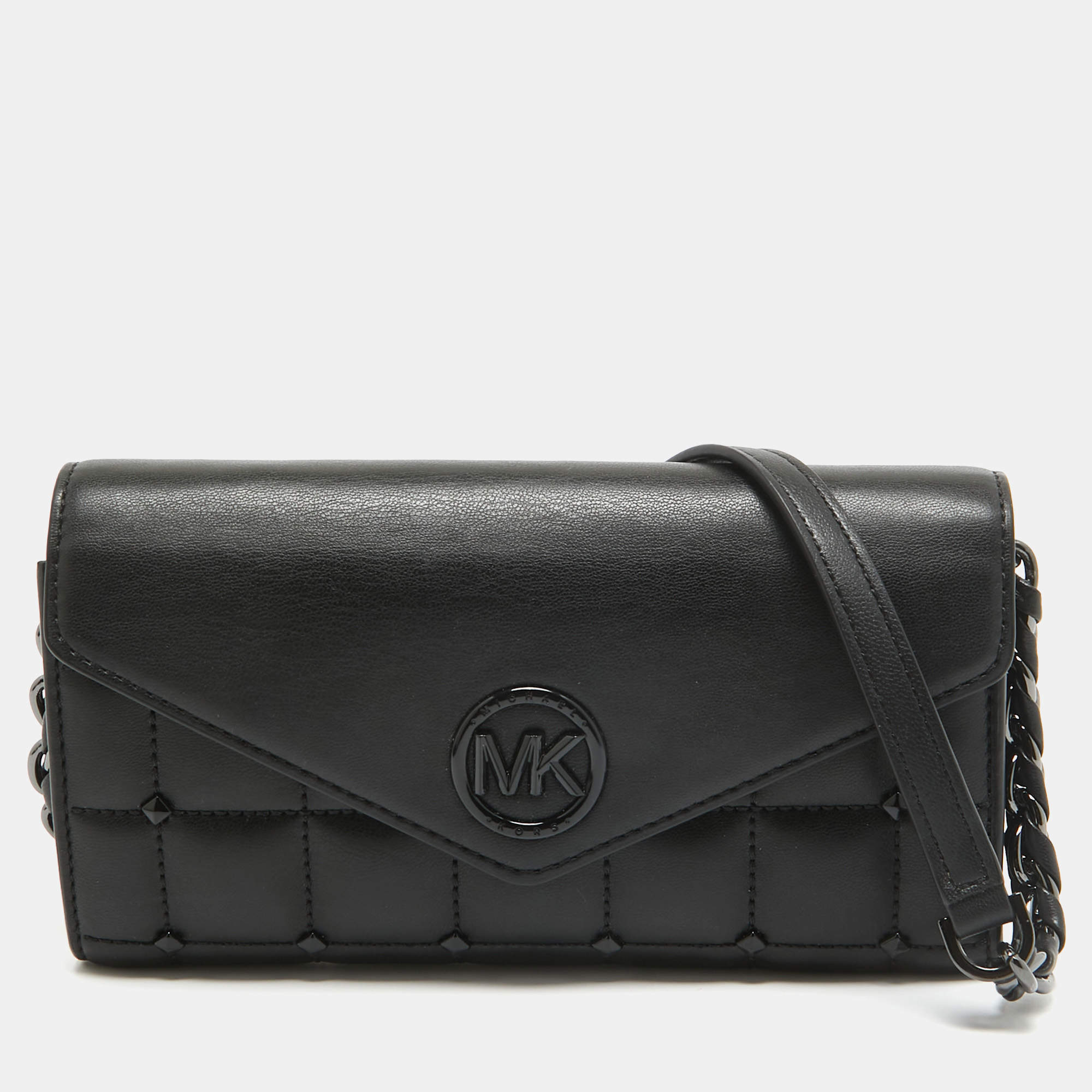 Pre Owned Michael Kors Black Quilted Leather Carmen Wallet On Chain