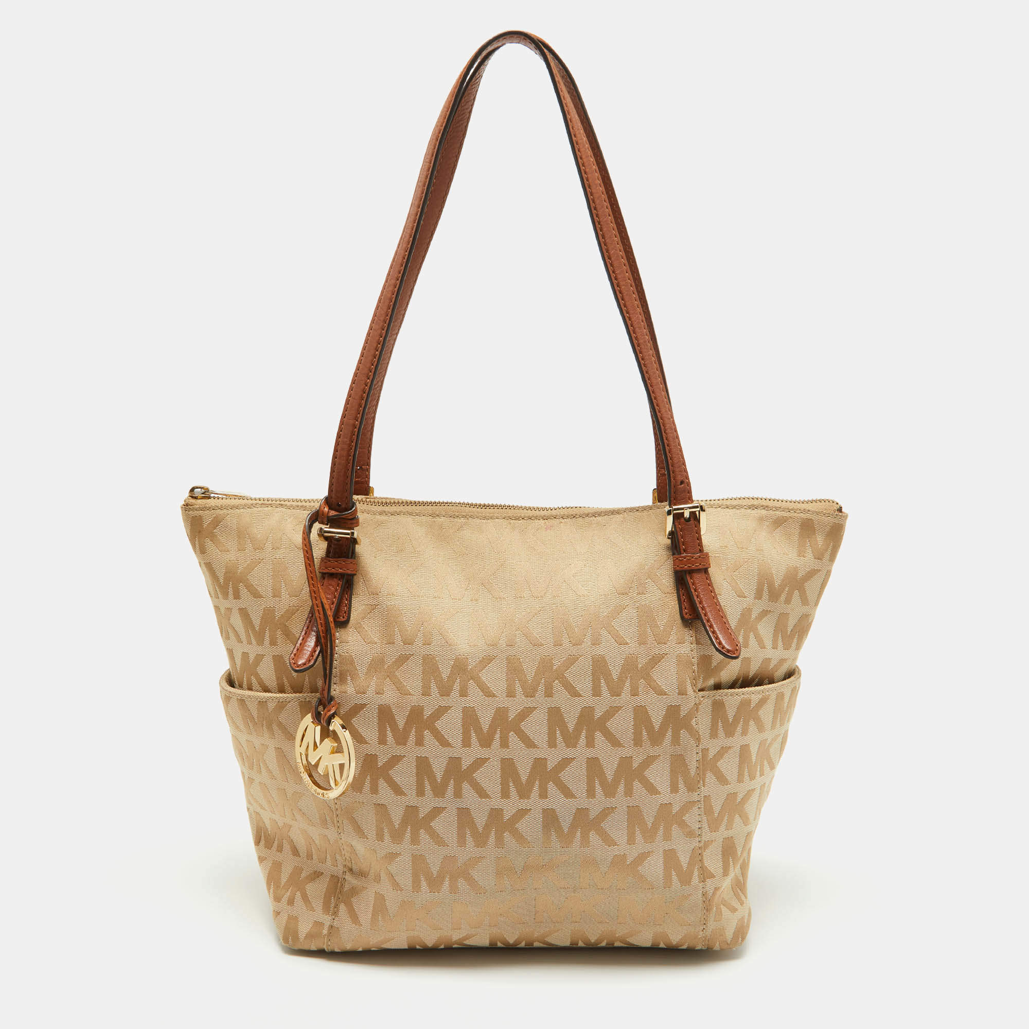 Pre Owned MICHAEL Michael Kors Beige/Brown Signature Canvas and Leather Jet Set Top Zip Tote