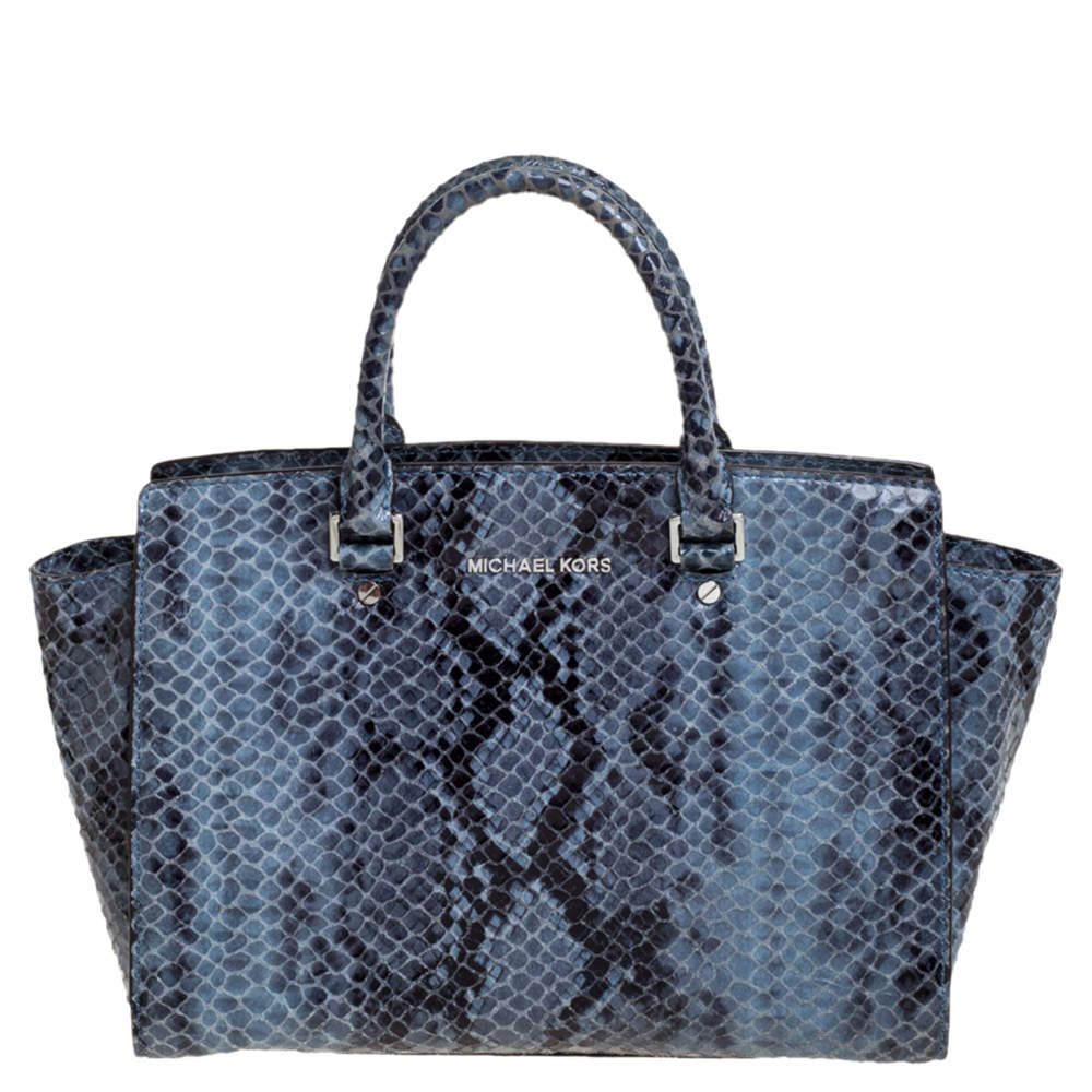 مملوكة مسبقًا MICHAEL Michael Kors Blue Python Embossed Leather Large Selma Satchel