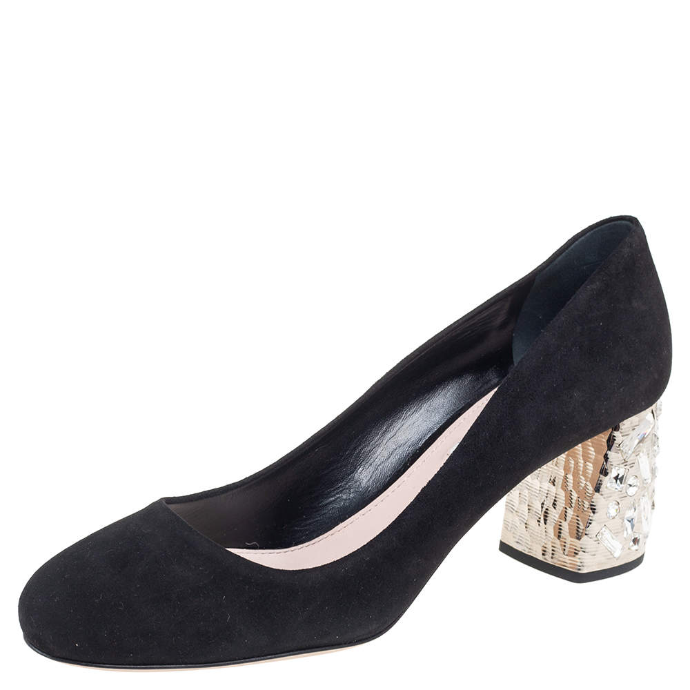 Pre Owned حذاء كعب عالي ميو ميو كعب عريض كريستال سويدي أسود مقاس 38.5