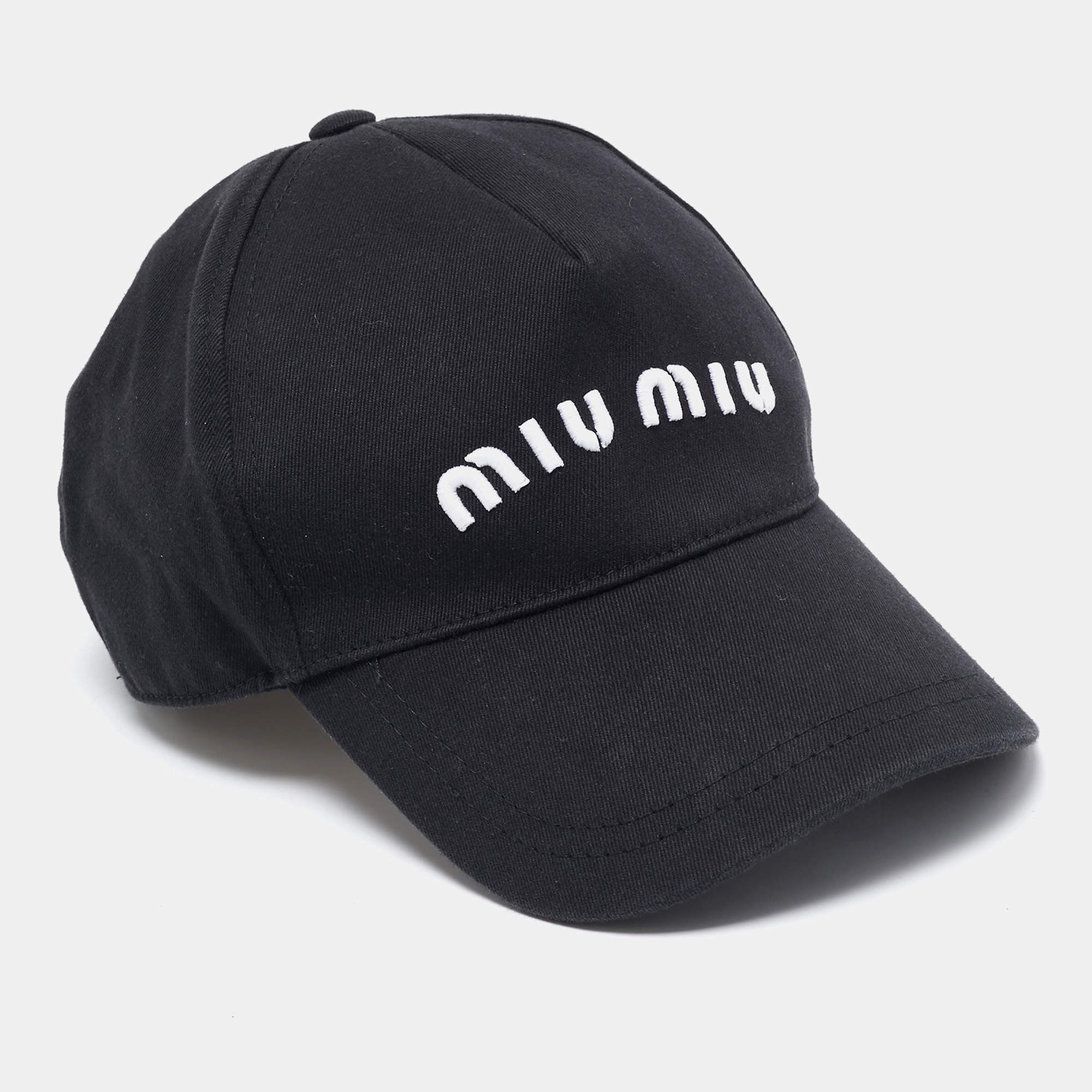 Miumiu good black baseball cap