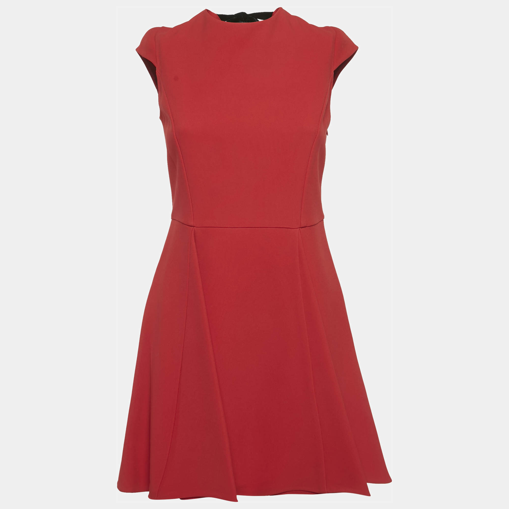 مملوكة مسبقًا Miu Miu Red Crepe Back-Open Flared Mini Dress S