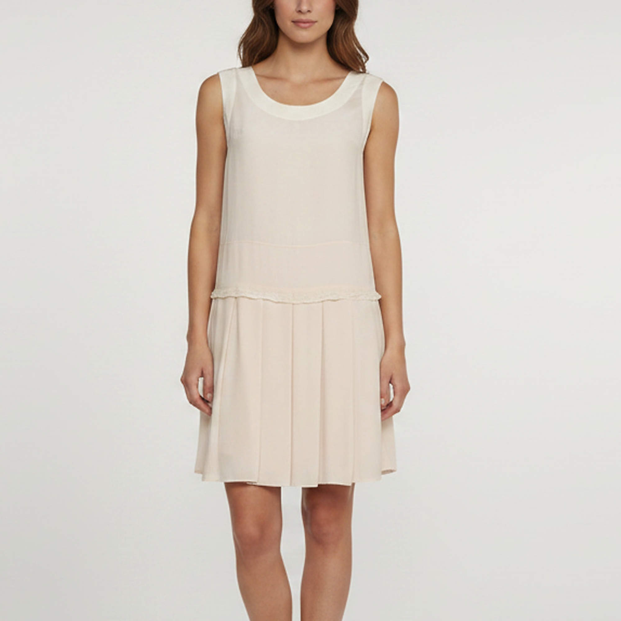 مملوكة مسبقًا Miu Miu Pink Crepe Sleeveless  Pleated Mini Dress XS