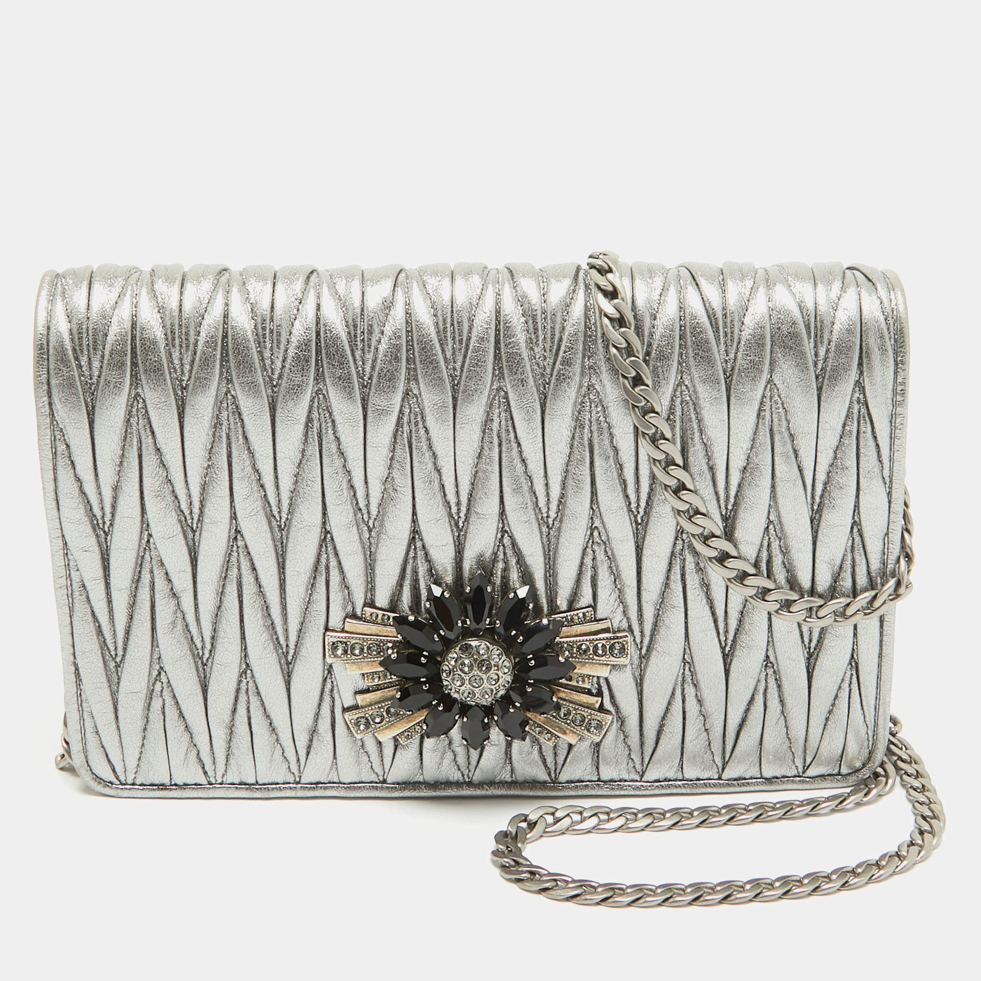 Miu Miu Metallic Grey Matelassé Leather Crystals Embellished Chain Clutch