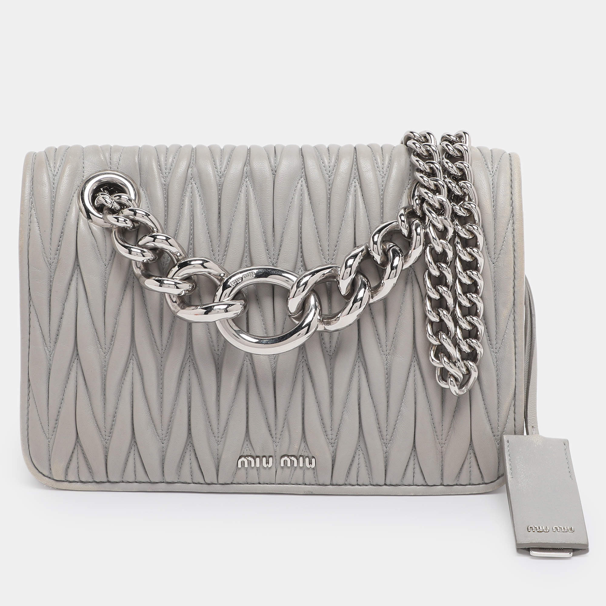 Pre Owned Miu Miu Grey Matelasse Leather Club Shoulder Bag