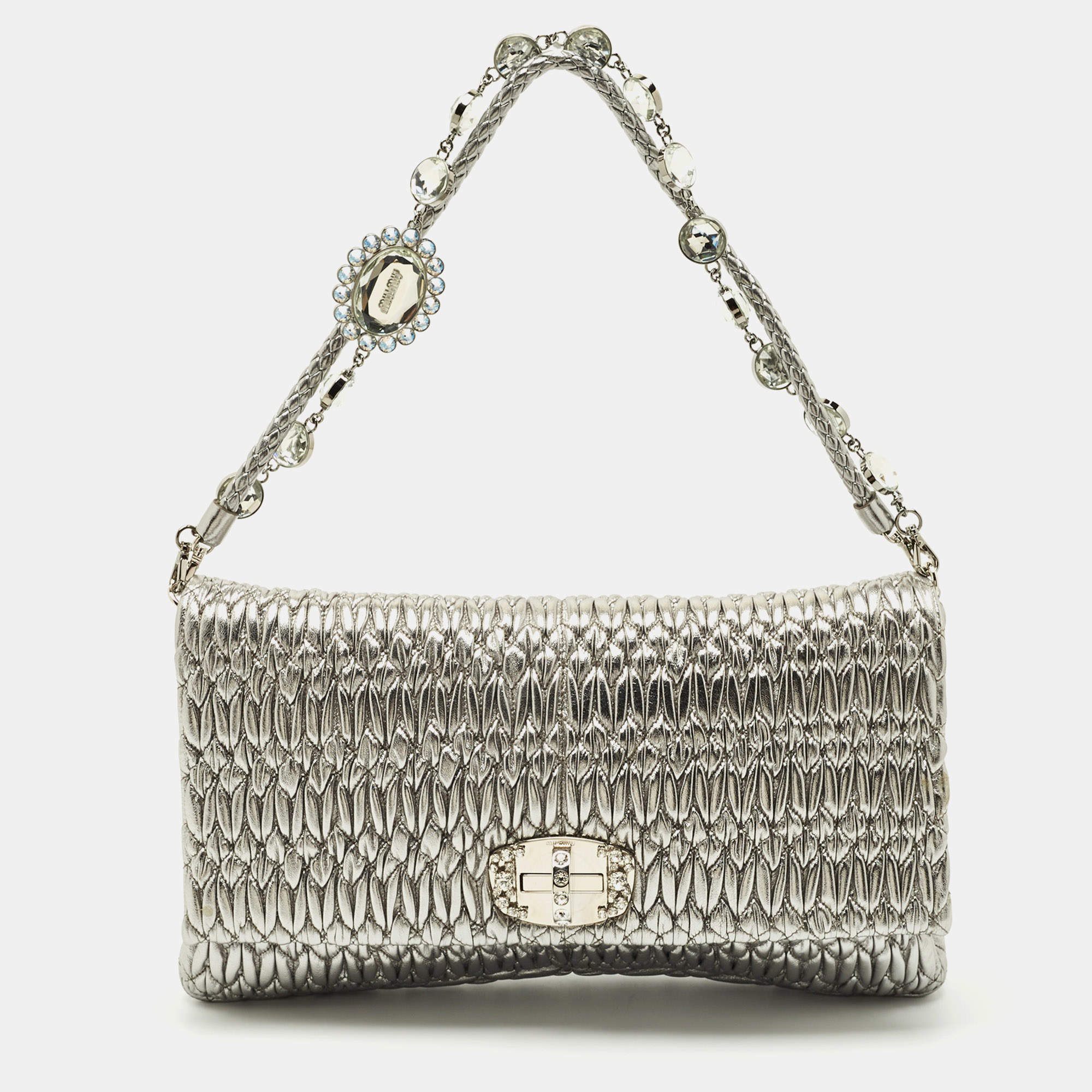 Pre Owned حقيبة كتف ميو ميو جلد ماتلاسي فضي مزينة بكريستال بغطاء