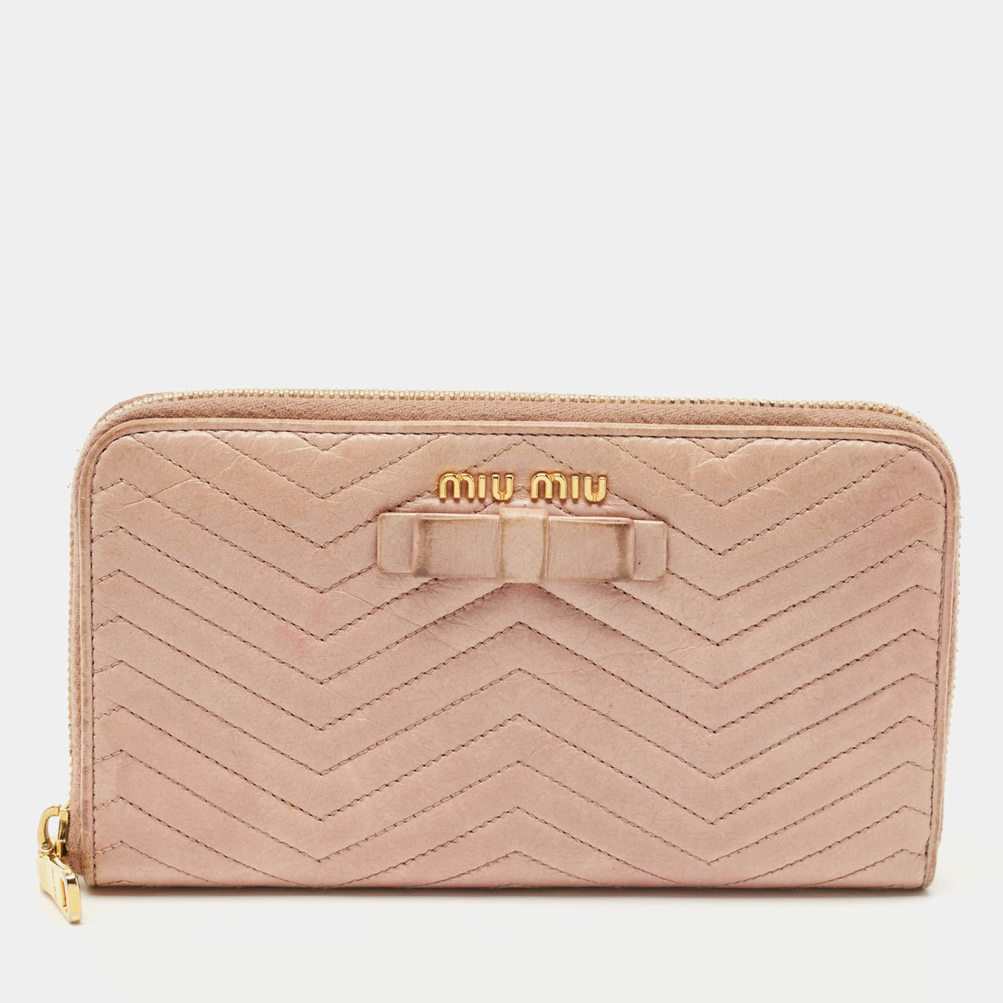 Pre Owned Miu Miu Beige Quilted Leather Zip Continental Wallet