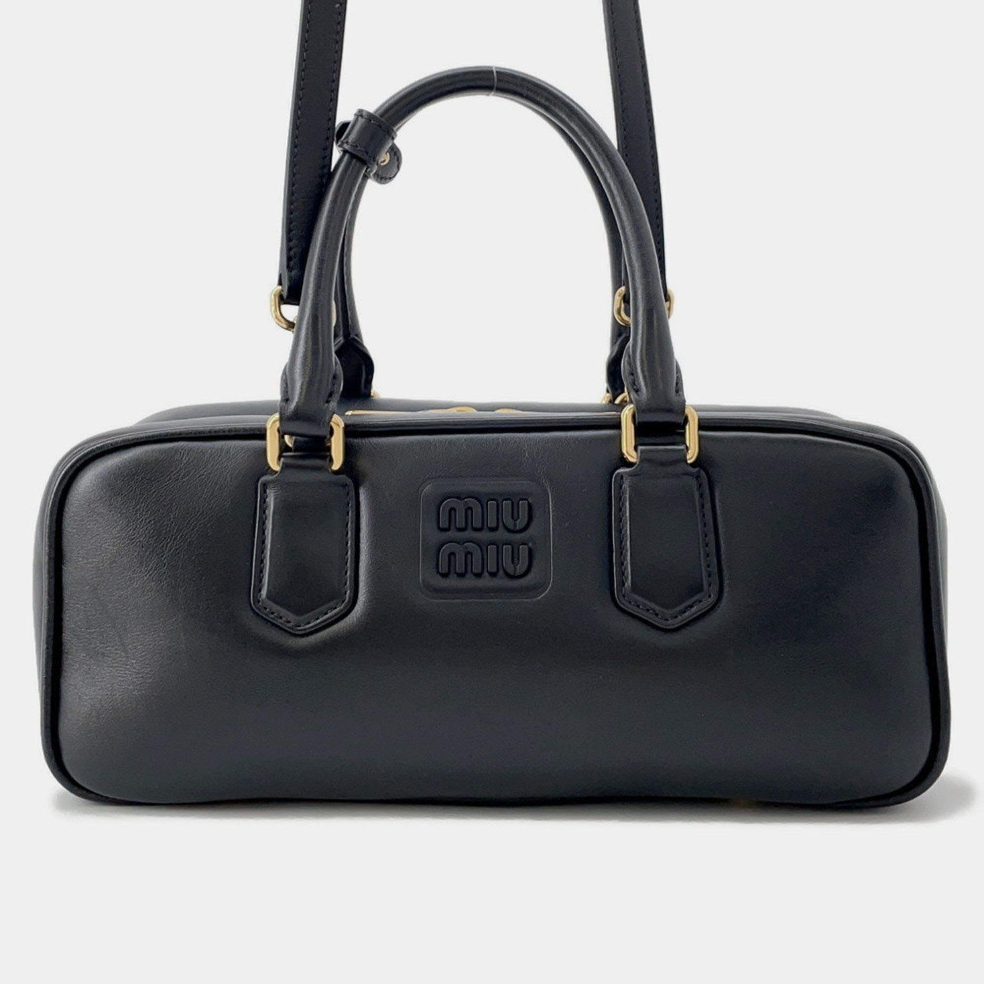 مملوكة مسبقًا Miu Miu Miu Handbag Arcadi Leather 2-Way Black