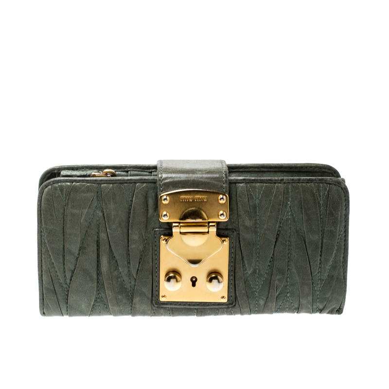 Miu Miu Green Matelasse Leather Clasp Lock Wallet