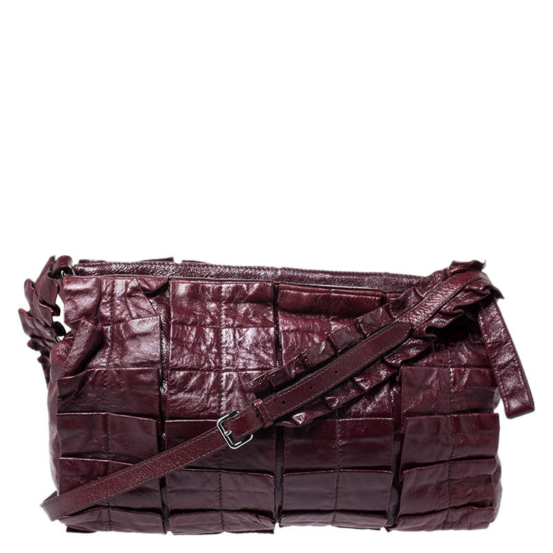 Pre Owned Miu Miu Burgundy Glossy  Ruffled Leather Shoulder Bag
