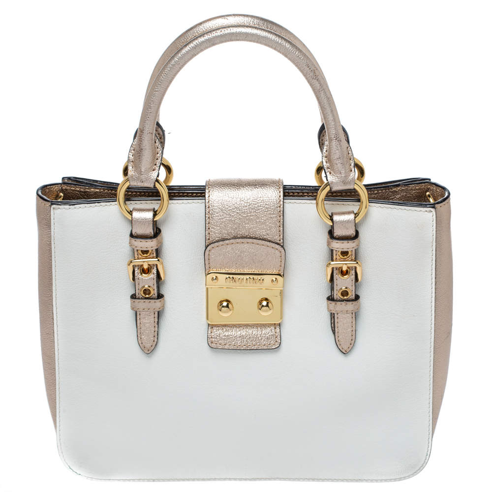 مملوكة مسبقًا Miu Miu White/Metallic Peach Leather Madras Tote