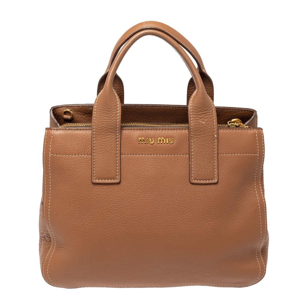 Pre Owned حقيبة ميو ميو جلد فيتيلو بني بسحاب