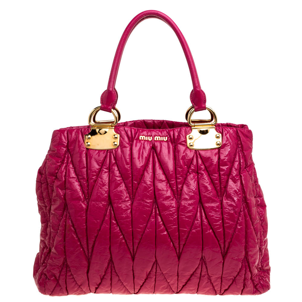 Pre Owned Miu Miu Pink Matelasse Patent Leather Tote