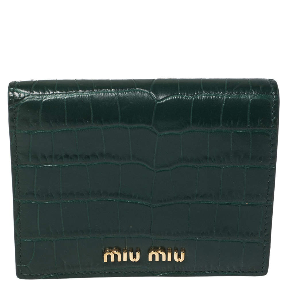 miu miu green wallet