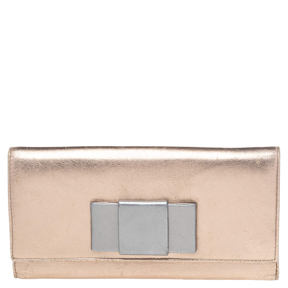 مملوكة مسبقًا Miu Miu Metallic Gold/Grey Leather Bow Continental Wallet