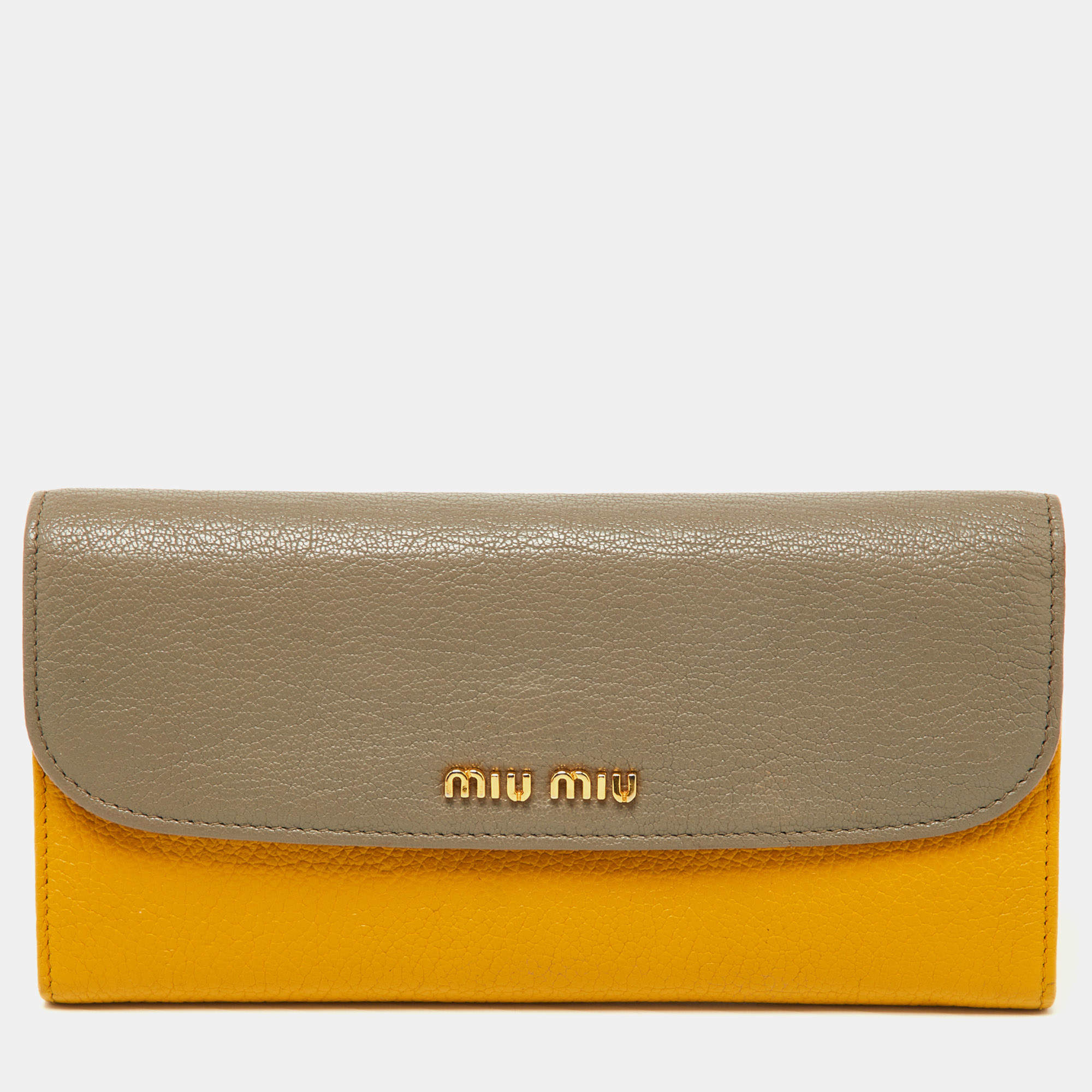 مملوكة مسبقًا Miu Miu Grey/Yellow Madras Leather Flap Continental Wallet
