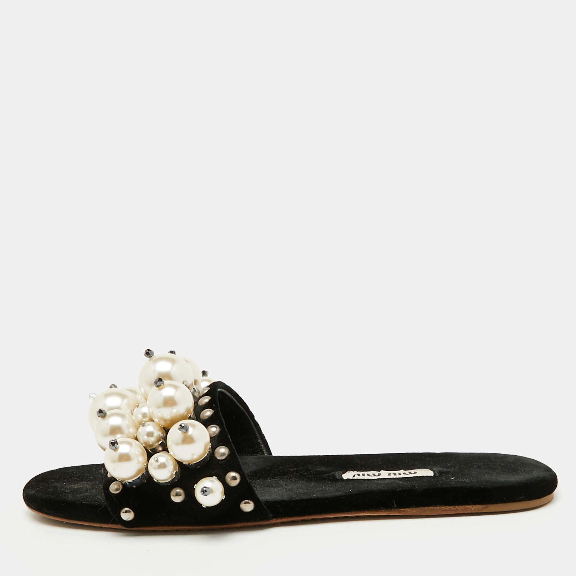 Pre Owned Miu Miu Black Velvet Faux Pearl Embellished Flat Slide Sandals Size 36