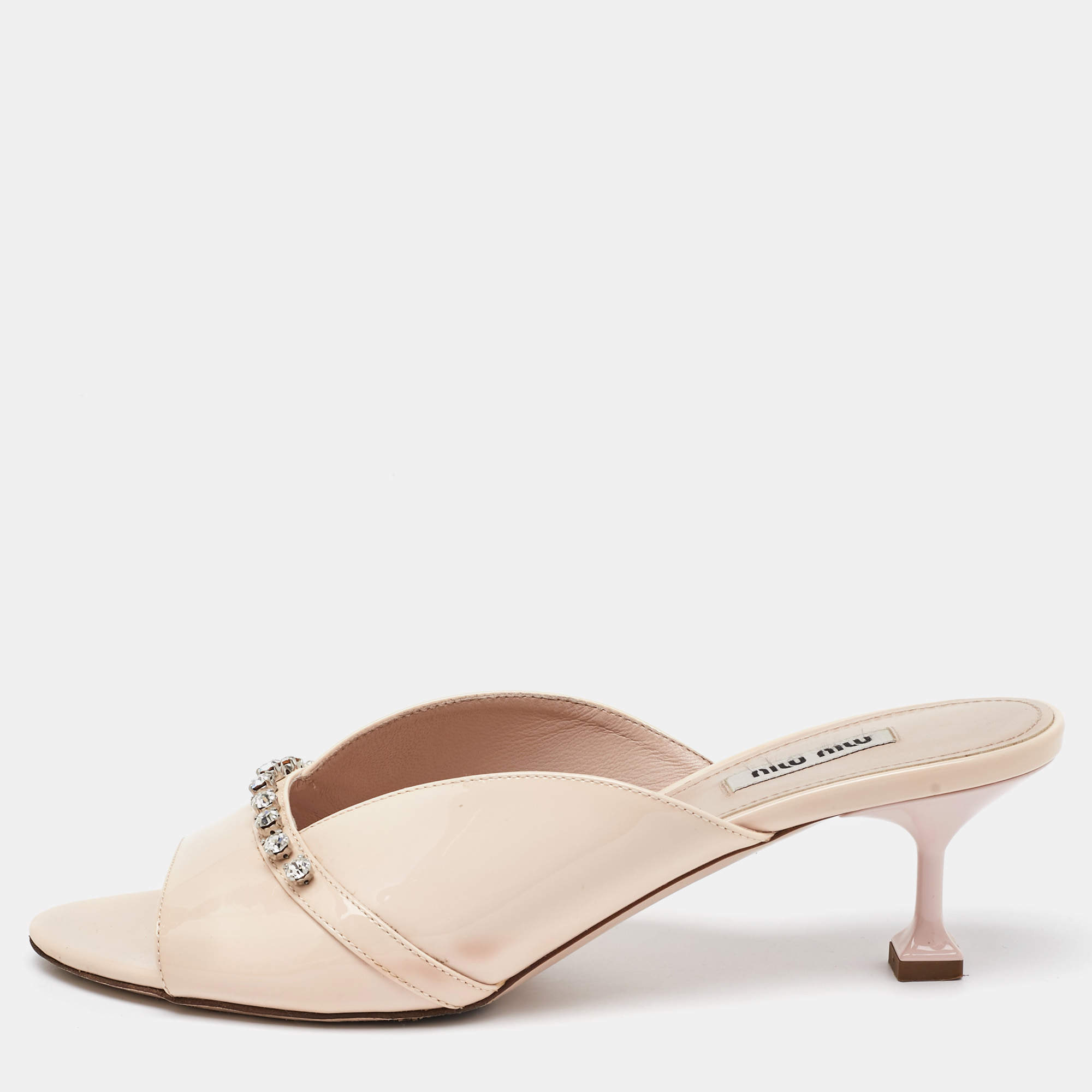 Miu Miu Cream Patent Leather Crystal Embellished Open Toe Mules Size 39.5