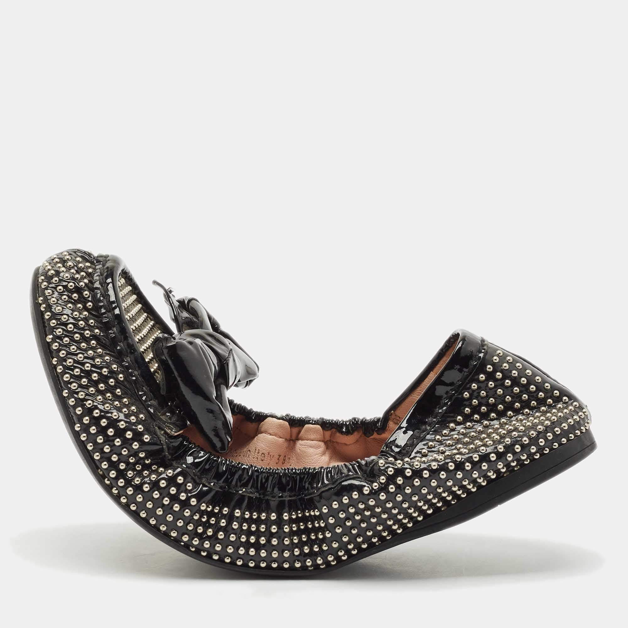 Miu Miu Black Patent Leather Studded Bow Scrunch Ballet Flats Size 38.5