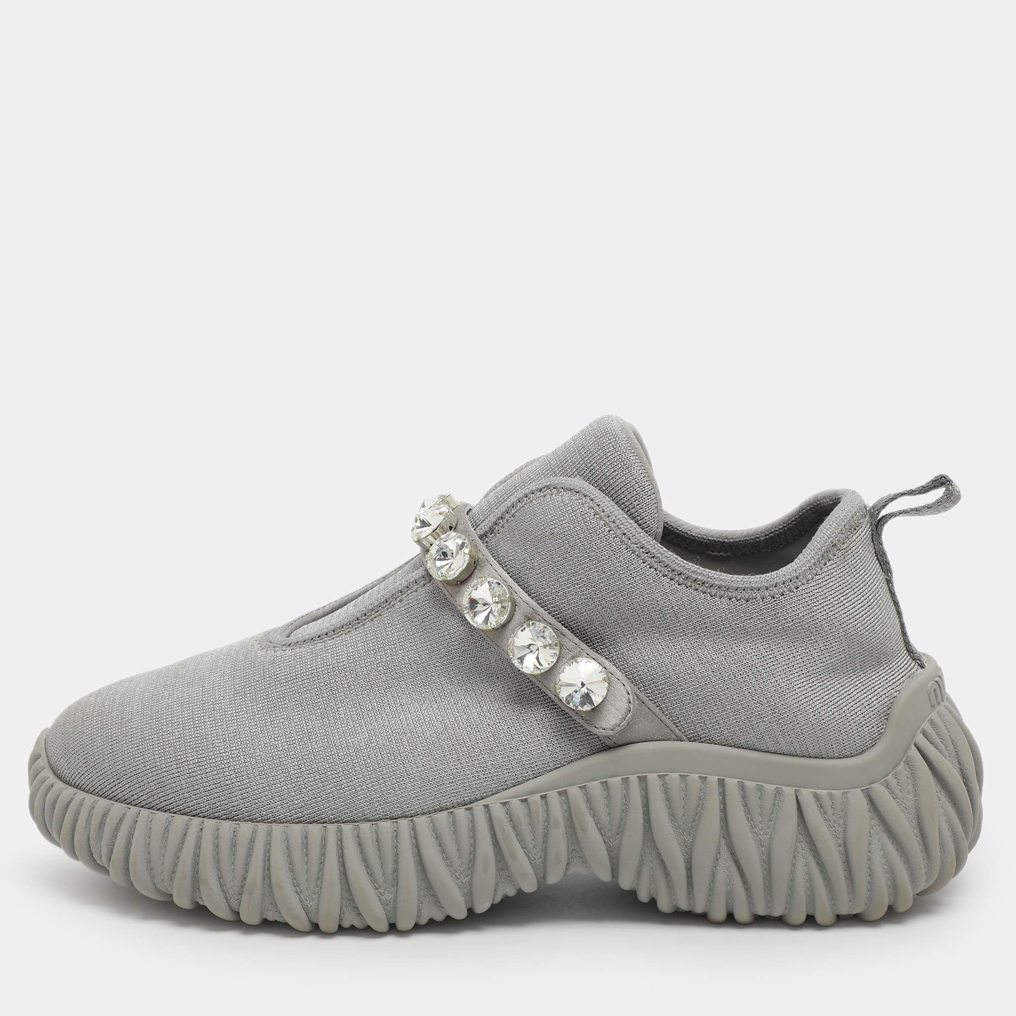 مملوكة مسبقًا Miu Miu Embellished Size 37 Grey Knit Fabric Slip On Sneakers