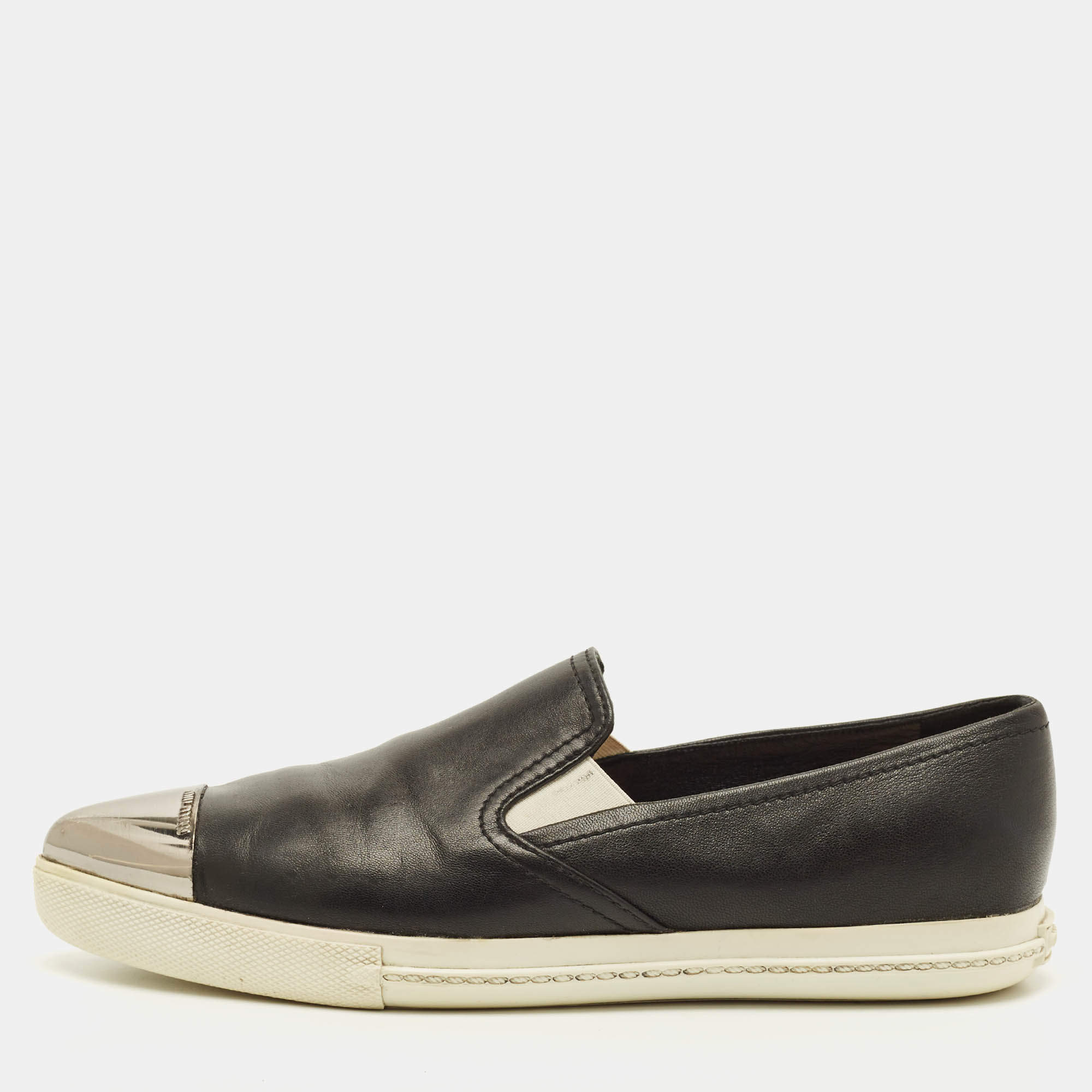 Pre Owned Miu Miu Size 38.5 Black Leather and Metal Metal Cap Toe Slip On Sneakers