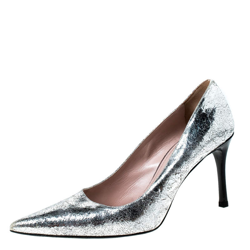 Pre Owned Miu Miu Silver Metallic Leather Specchio Pointed Toe Pumps Size 38.5