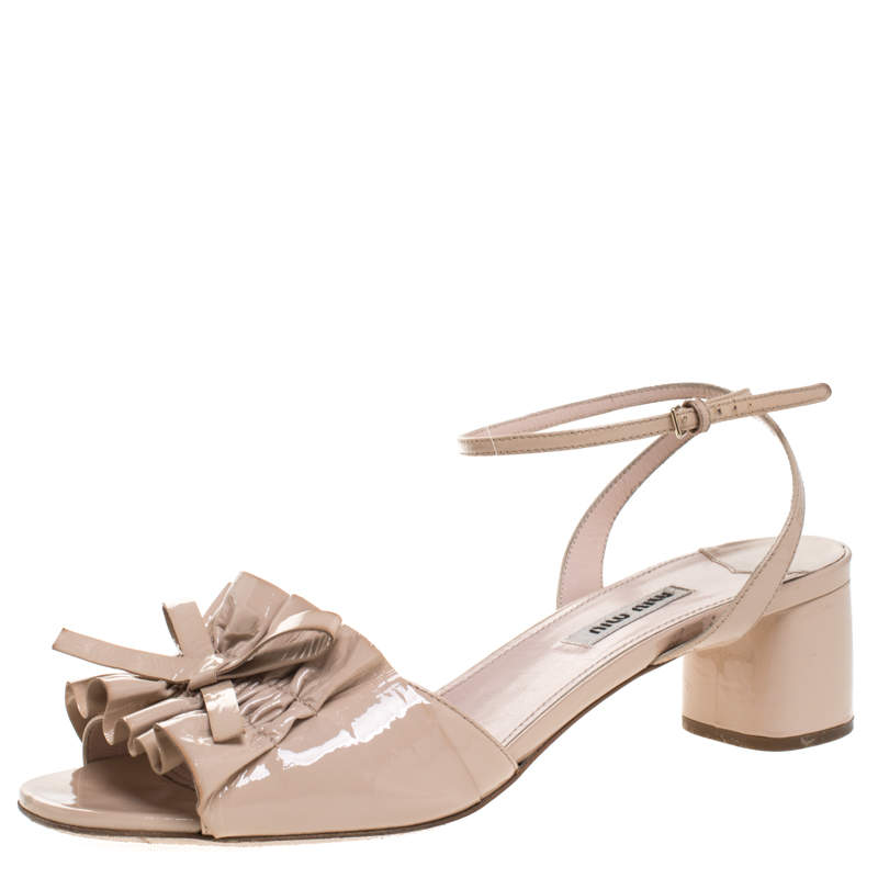 Pre Owned Miu Miu Beige Patent Leather Ruffled Bow Embellished Ankle Strap Sandals Size 41
