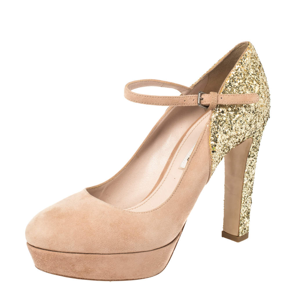 مملوكة مسبقًا Miu Miu Beige/Gold Suede and Glitter Mary Jane Platform Pumps Size39