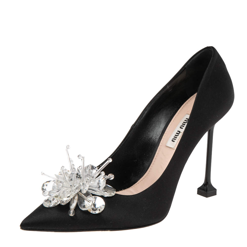 Pre Owned Miu Miu Black Satin Crystal Embellished Pointed Toe Pumps Size 38