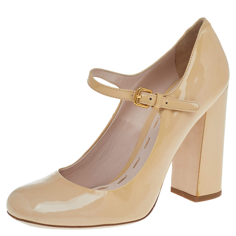 Pre Owned Miu Miu Beige Patent Leather Block Heel Mary Jane Pumps Size 38.5