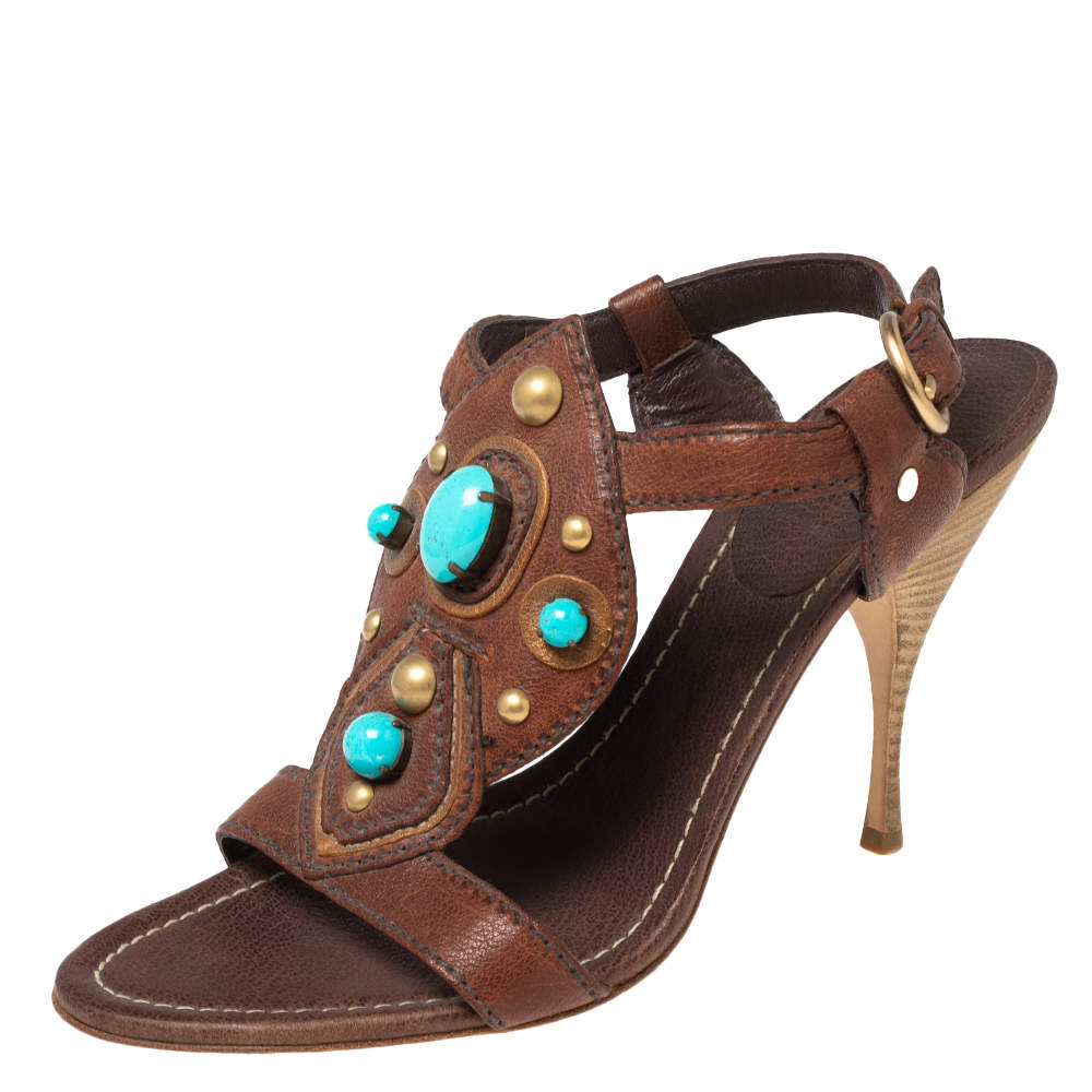 Pre Owned صندل ميو ميو جلد مرصع أحجار تركواز/بني بحزام للكاحل مقاس 40.5