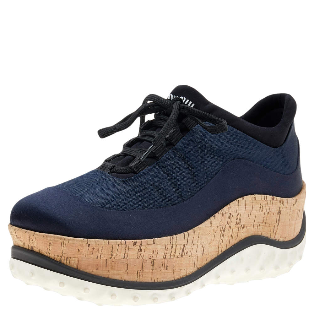 مملوكة مسبقًا Miu Miu Blue Satin And Fabric Astro Cork Platform Sneakers Size 36.5