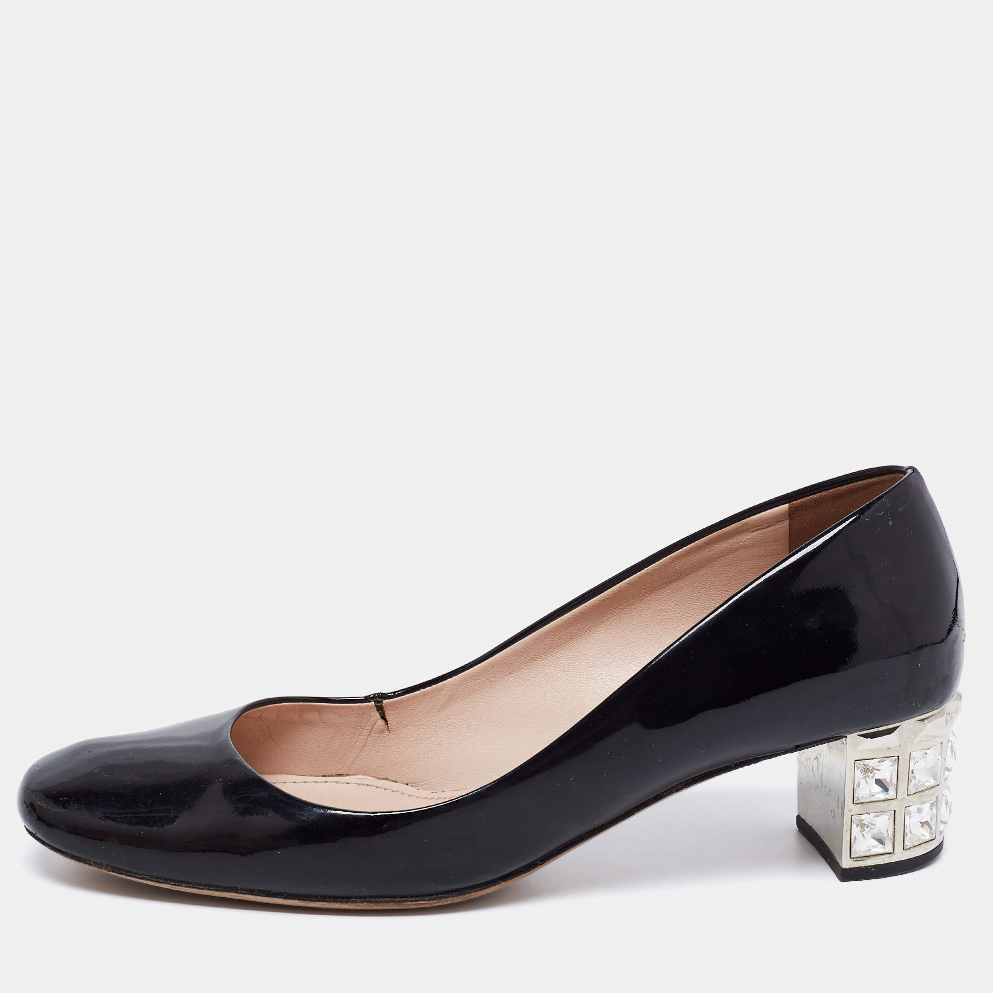 مملوكة مسبقًا Miu Miu Black Patent Leather Crystal Embellished Block Heel Pumps Size 38.5