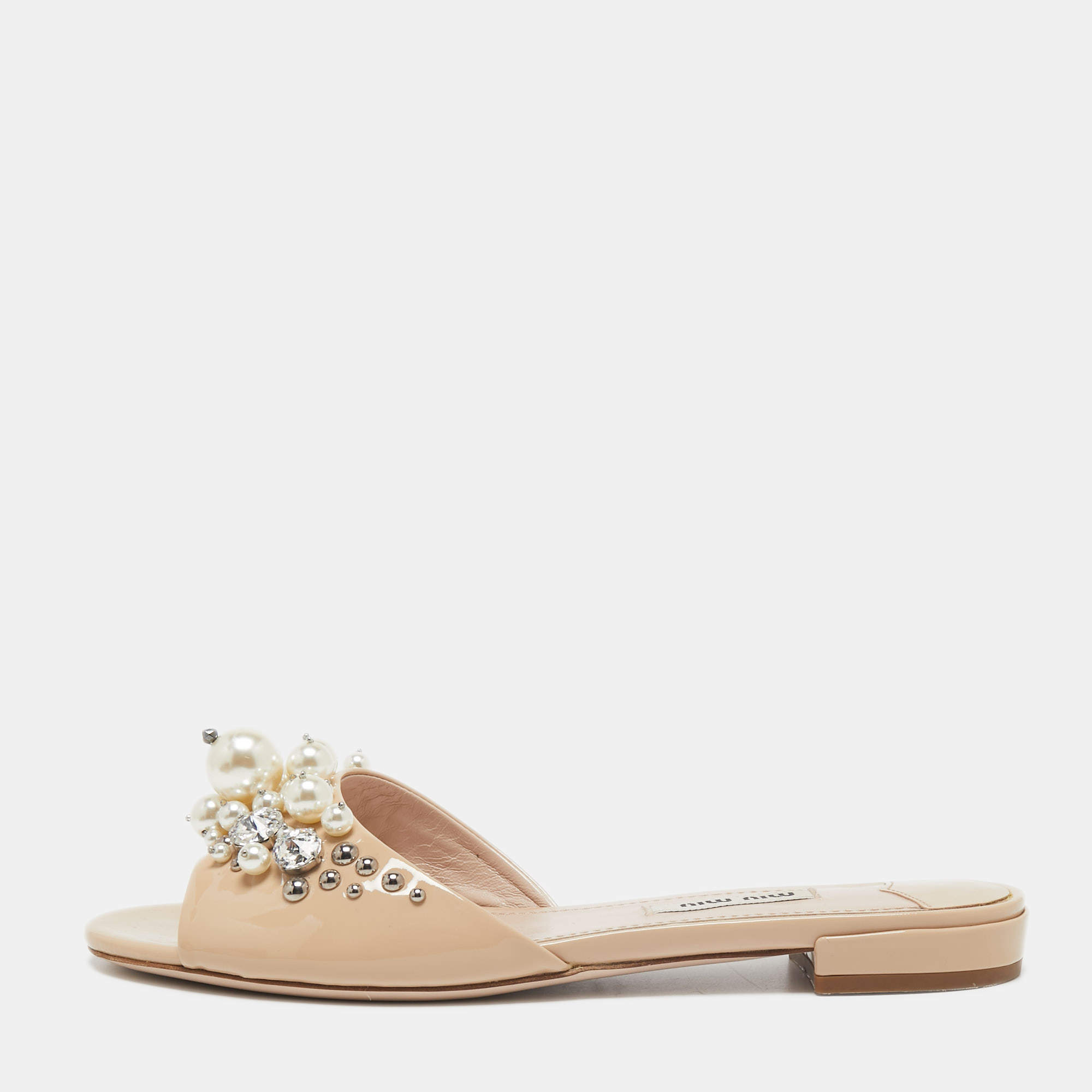 Miu Miu Beige Patent Leather Faux Pearl Embellished Flat Slides Size 36