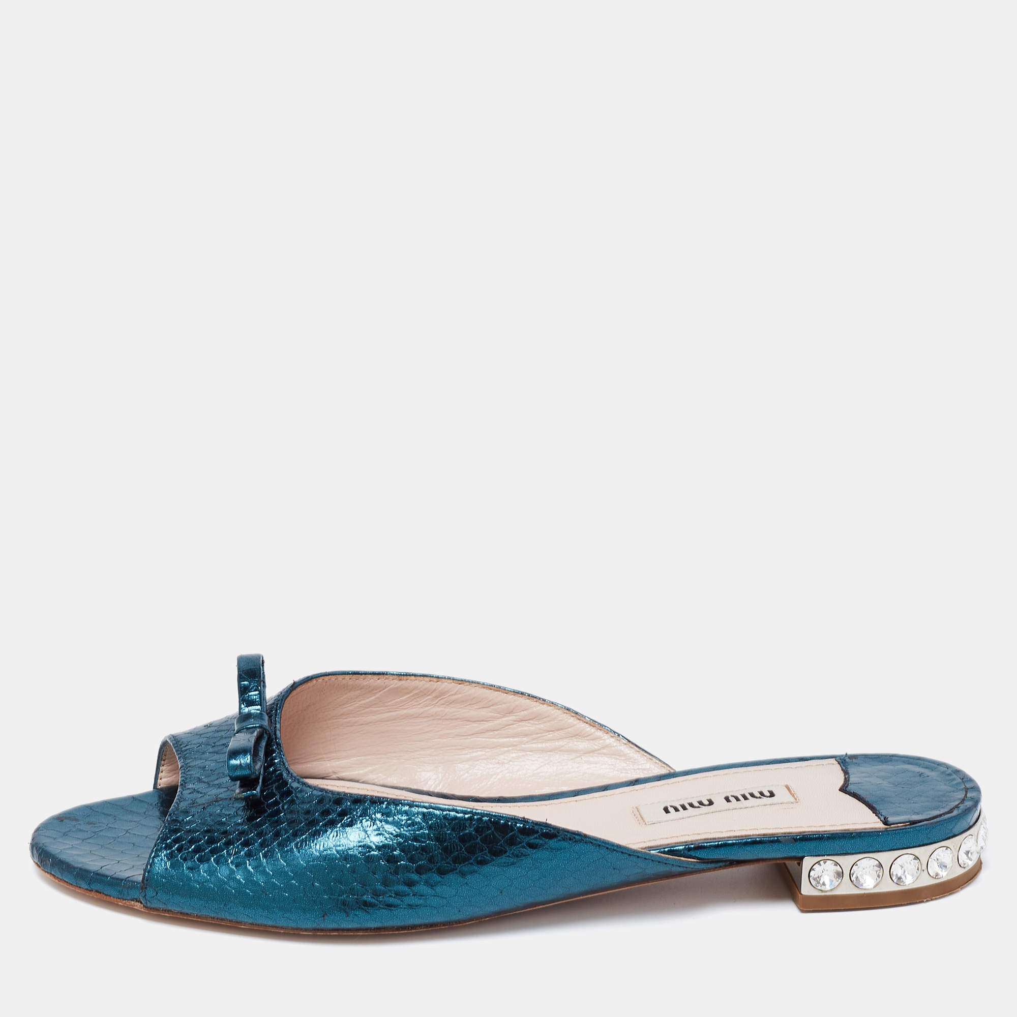 Miu Miu Metallic Teal Snakeskin Embossed Leather Bow Detail Crystal Heel Flat Slide Sandals Size 38