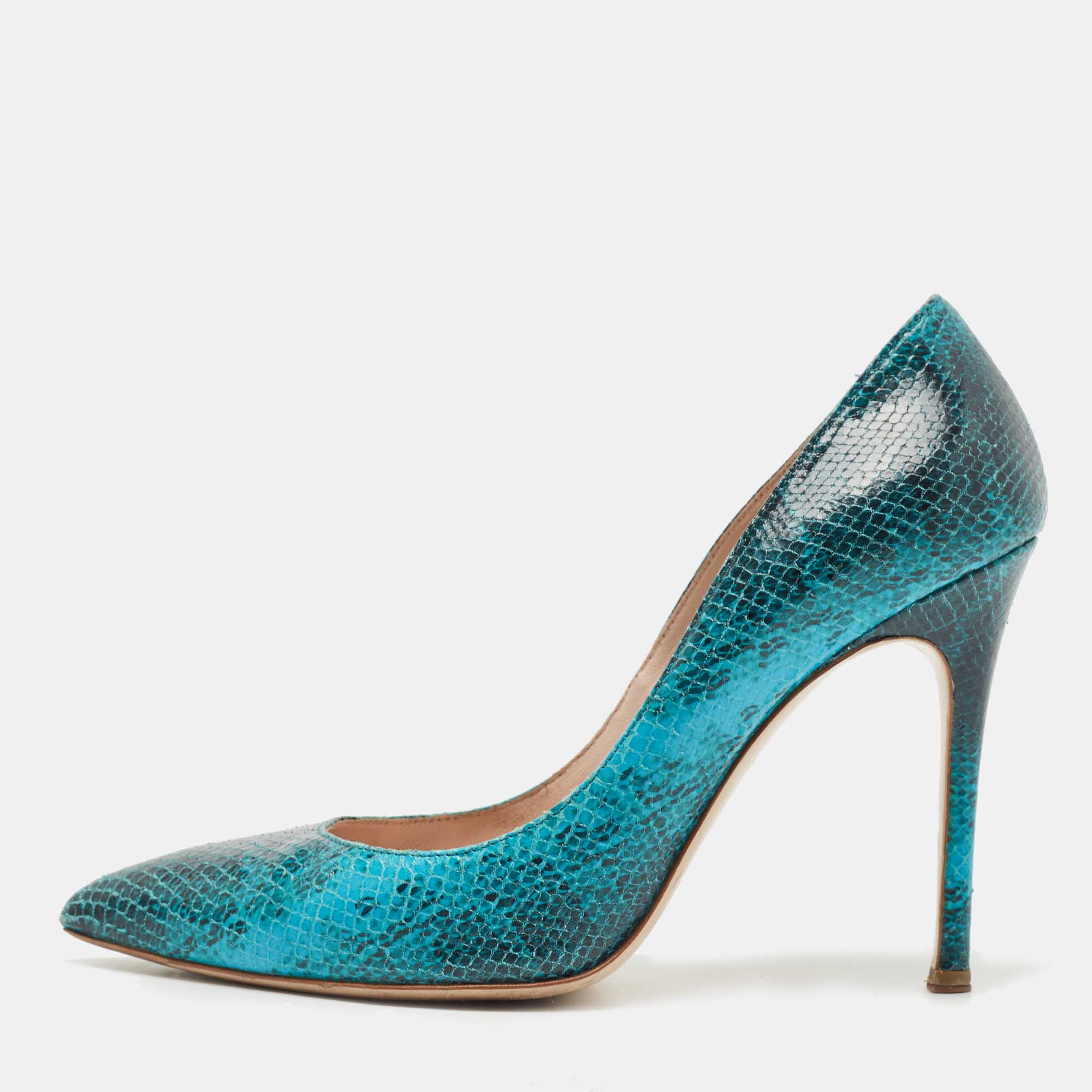 Miu Miu Blue/Black Embossed Snakeskin Pointed Toe Pumps Size 39.5