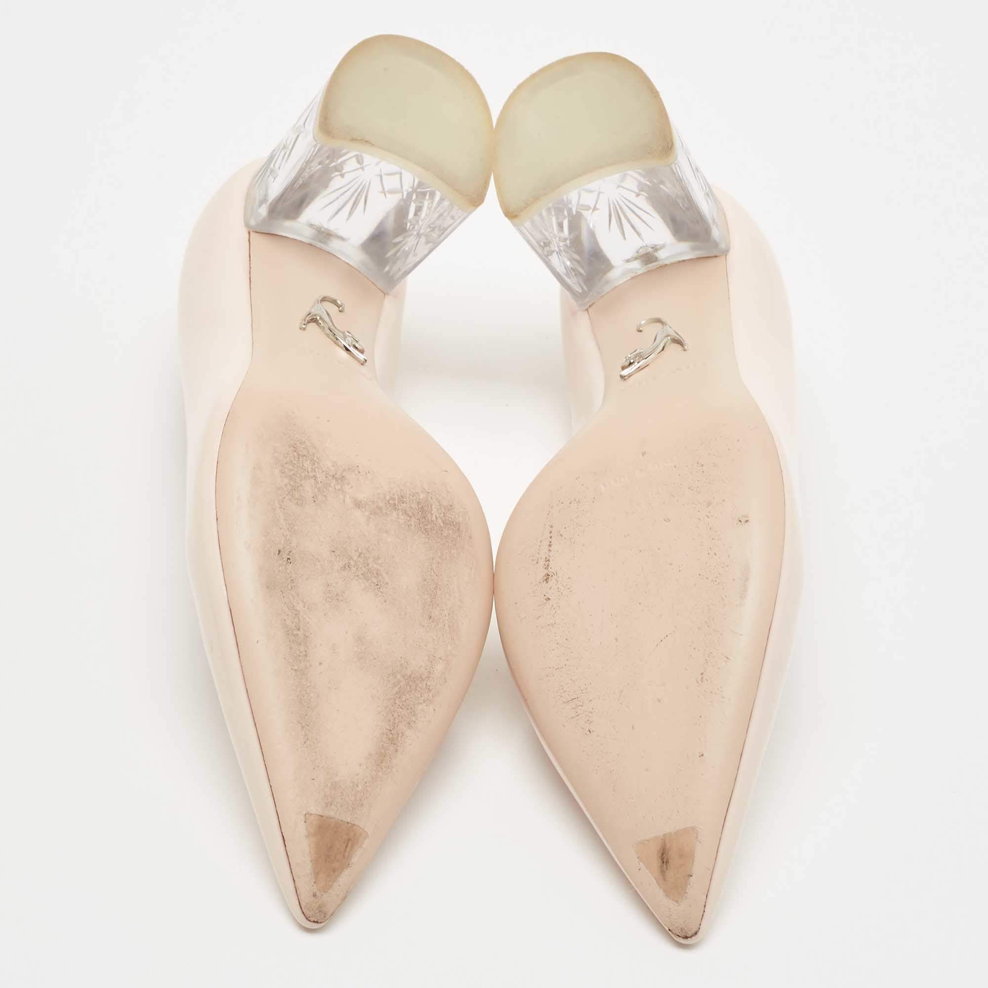 Pre Owned Miu Miu Light Pink Patent Leather Pumps Size 35