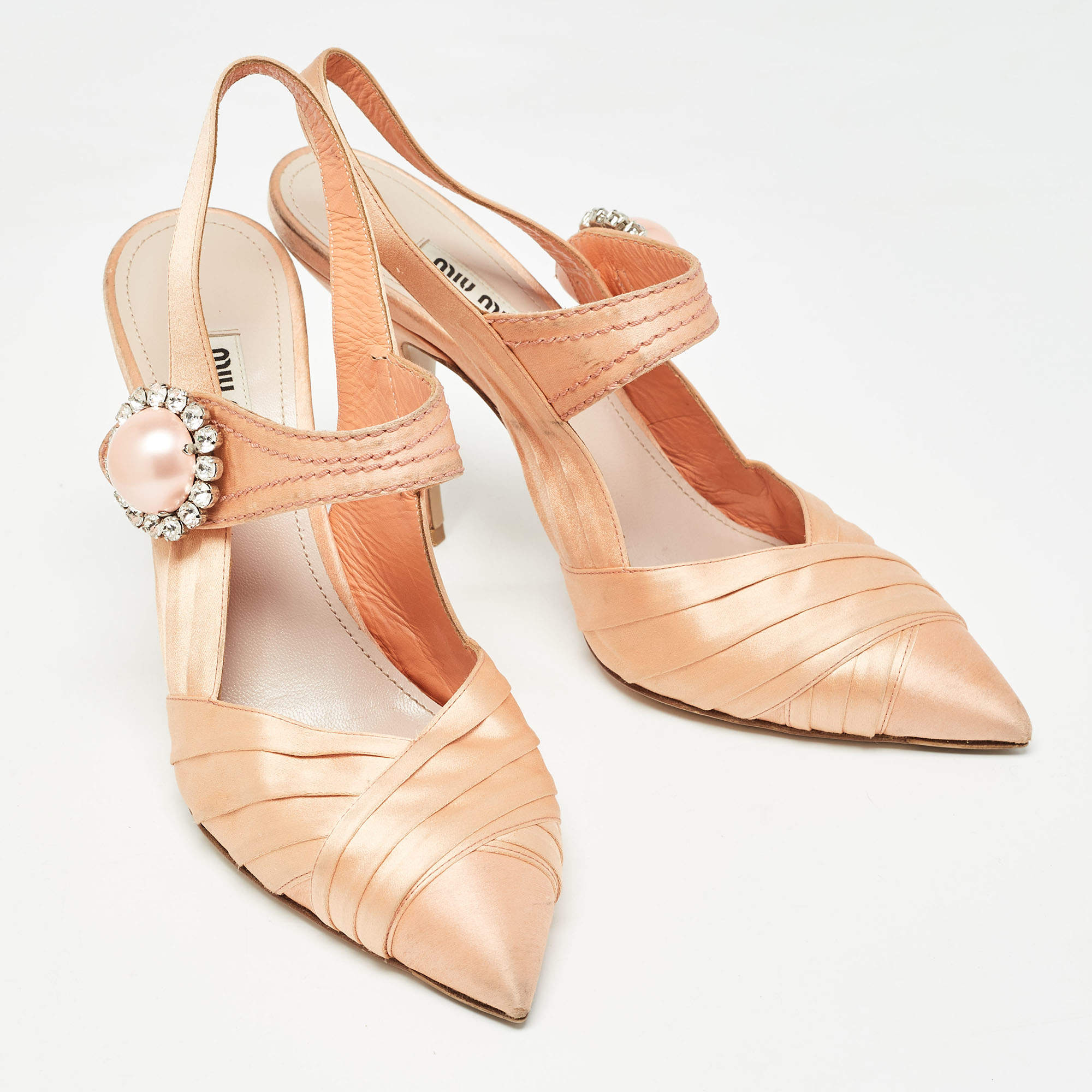 Pre Owned Miu Miu Orange Satin Crystal Embellished Slingback Pumps Size 38.5