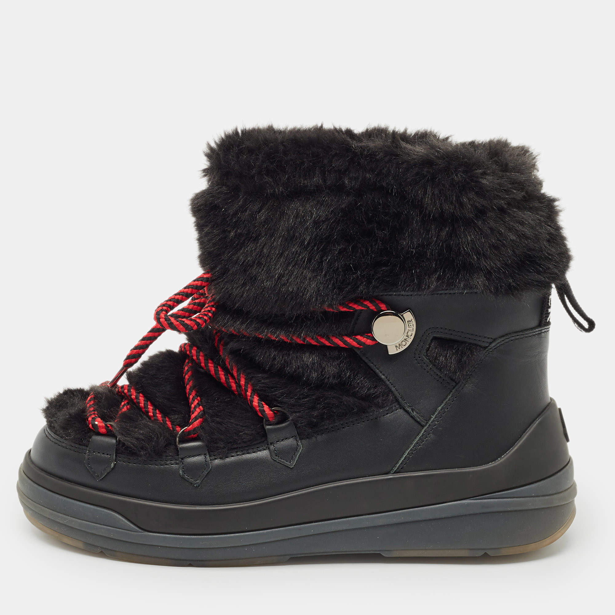 Pre Owned Moncler  Black Leather and Shearling Trailgrip Apres High Boots  Size 38