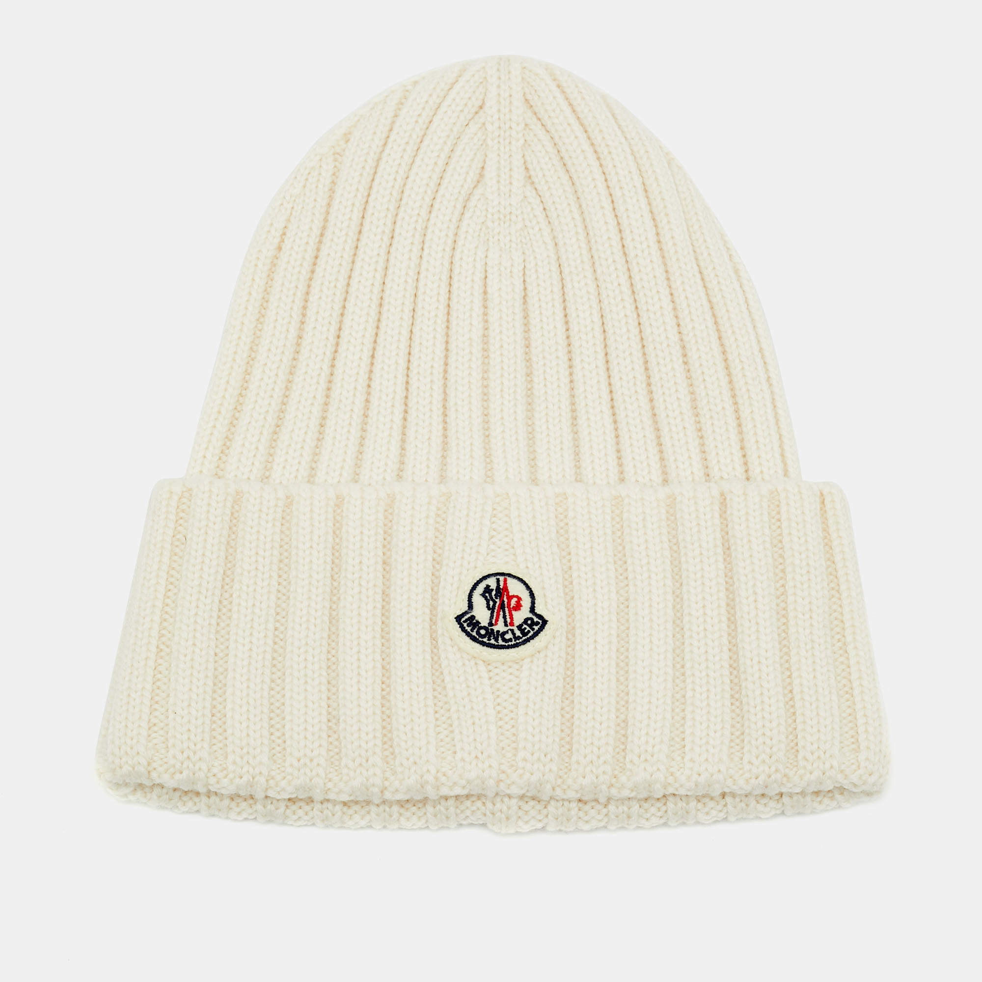 مملوكة مسبقًا Moncler Cream Embroidered Logo Patch Wool Bennie One Size