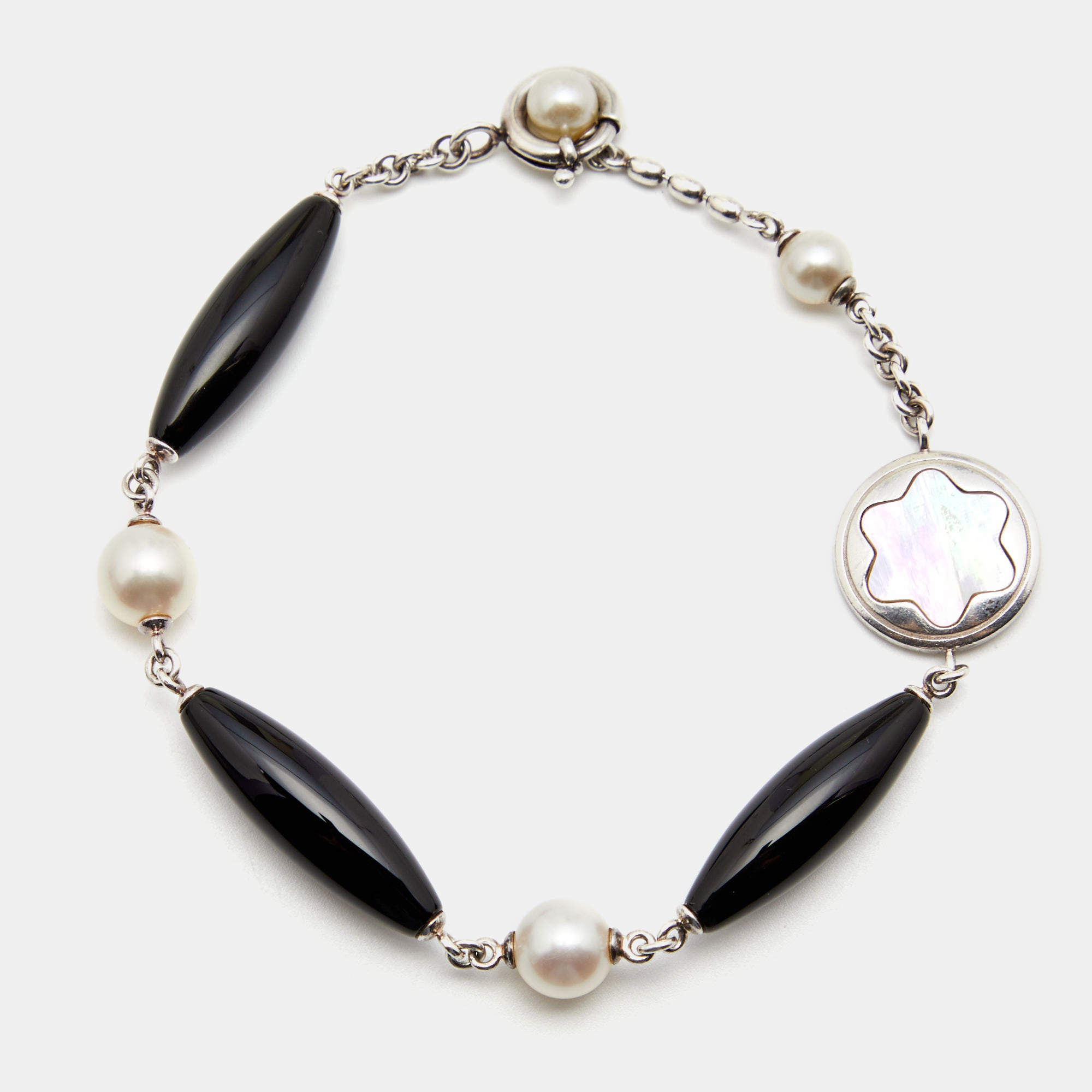 Pre Owned Montblanc Mother Of Pearl Onyx Sterling Silver Station Bracelet