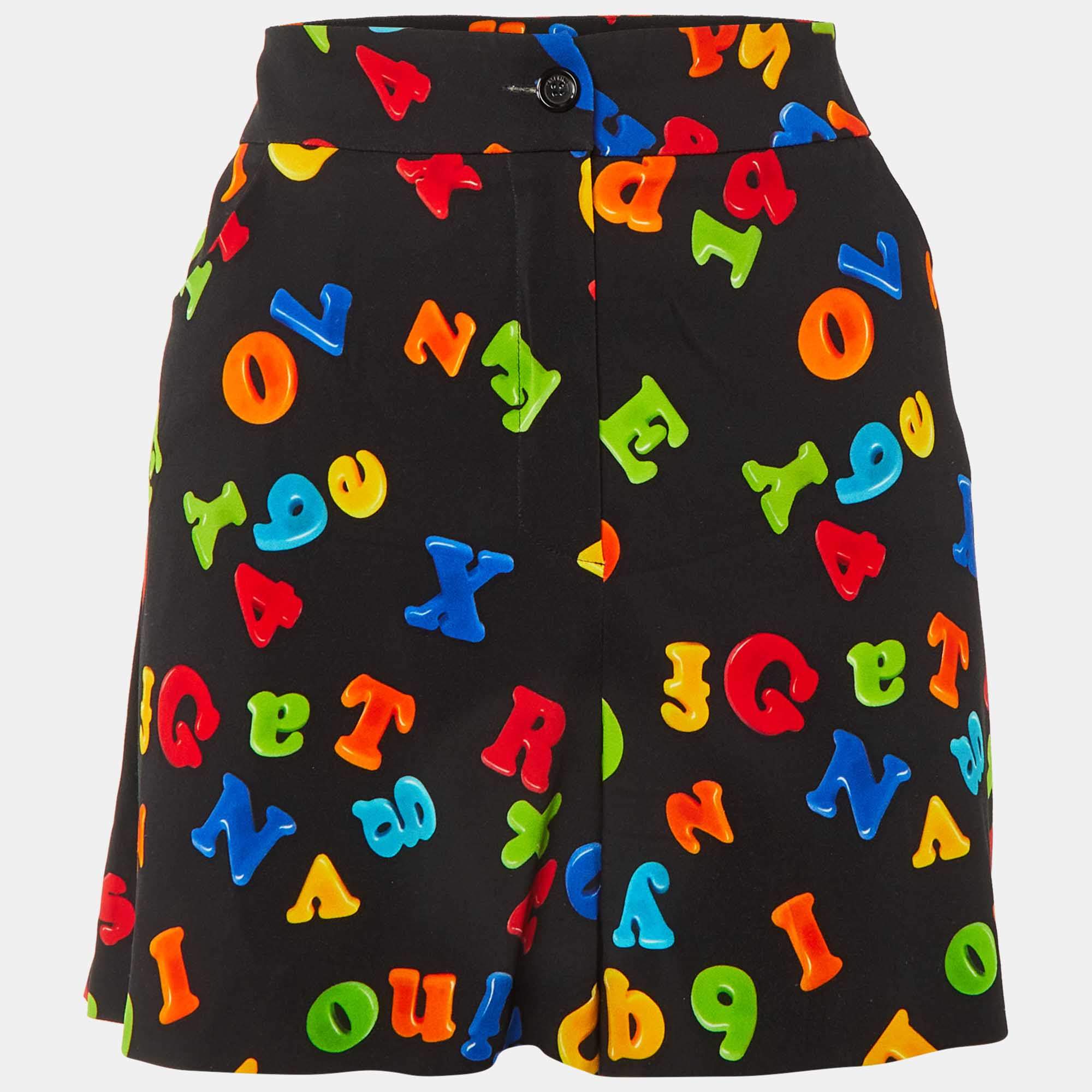 Pre Owned Moschino Couture Black Letter Print Crepe Shorts M