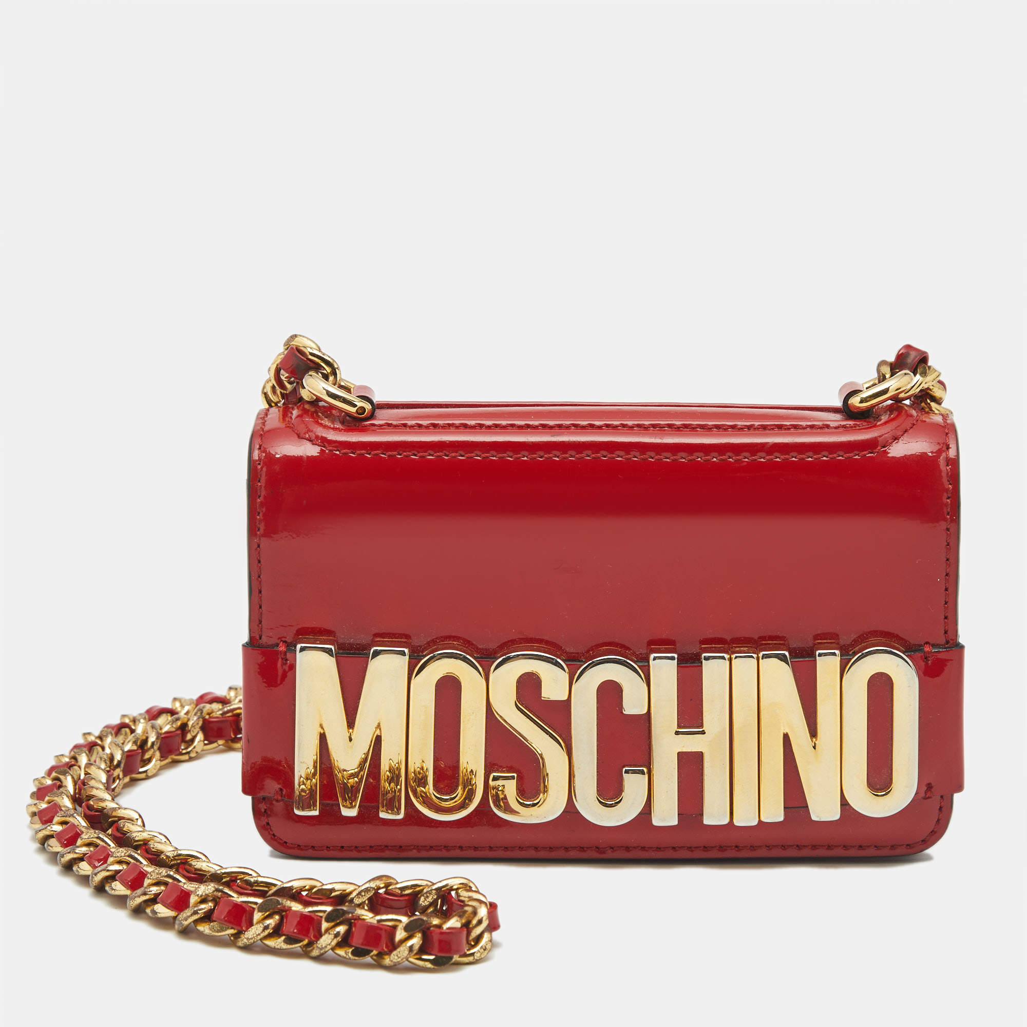 Pre Owned Moschino Red Patent Leather Mini Logo Shoulder Bag