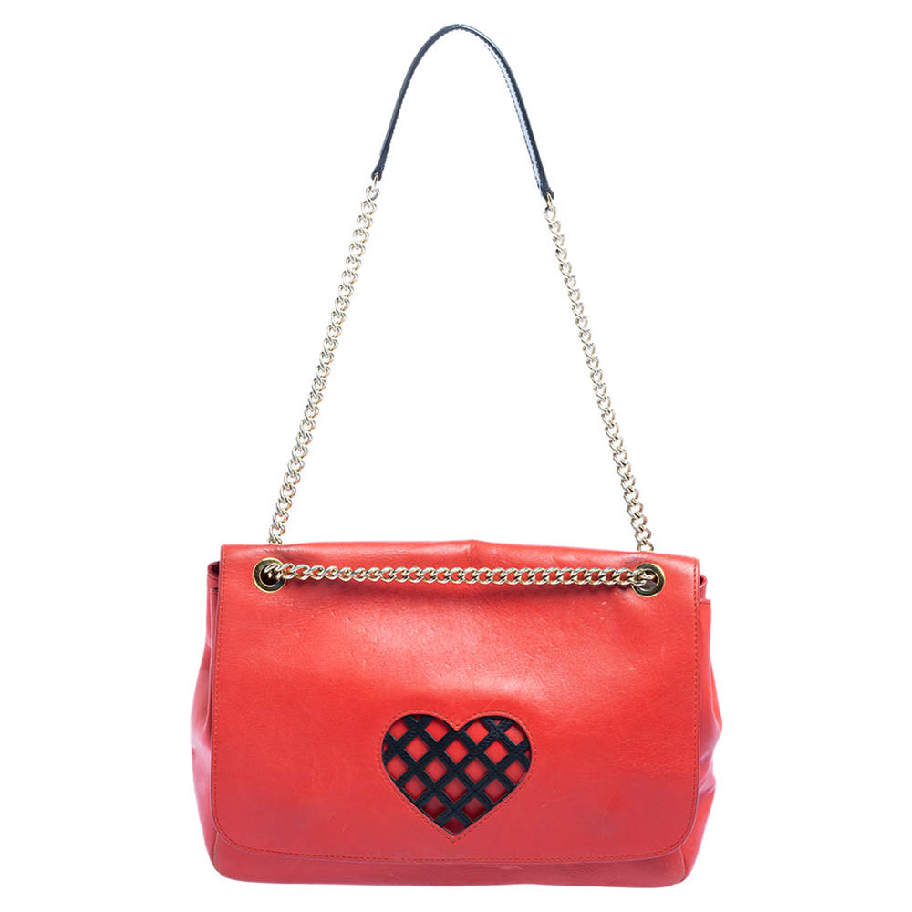 Pre Owned Moschino Cheap and Chic Red Leather Heart Flap Shoulder Bag