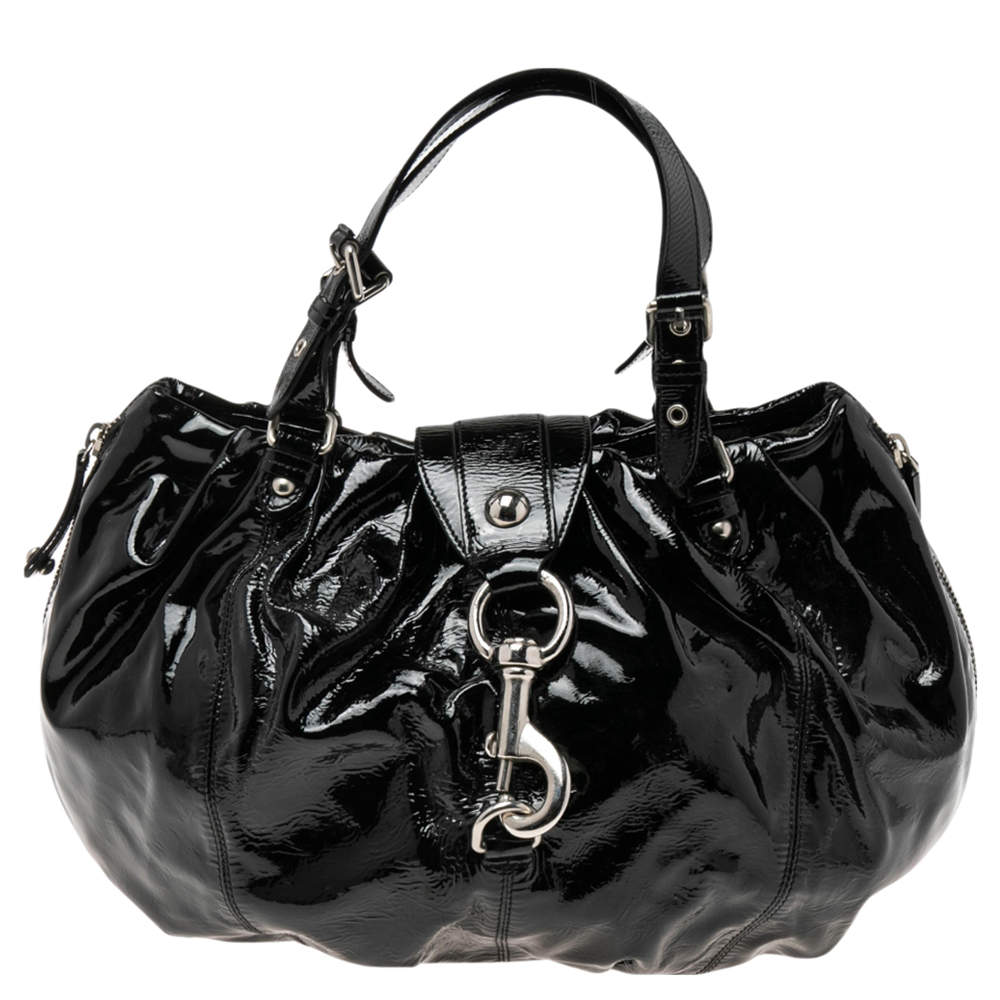 Pre Owned Moschino Black Pleated Patent Leather Flap Hobo