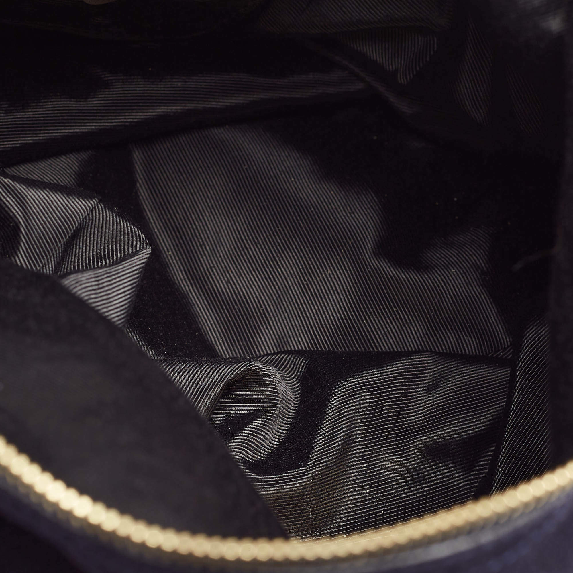 Pre Owned Mulberry Navy Blue Leather and Croc Embossed Suede Daria Hobo
