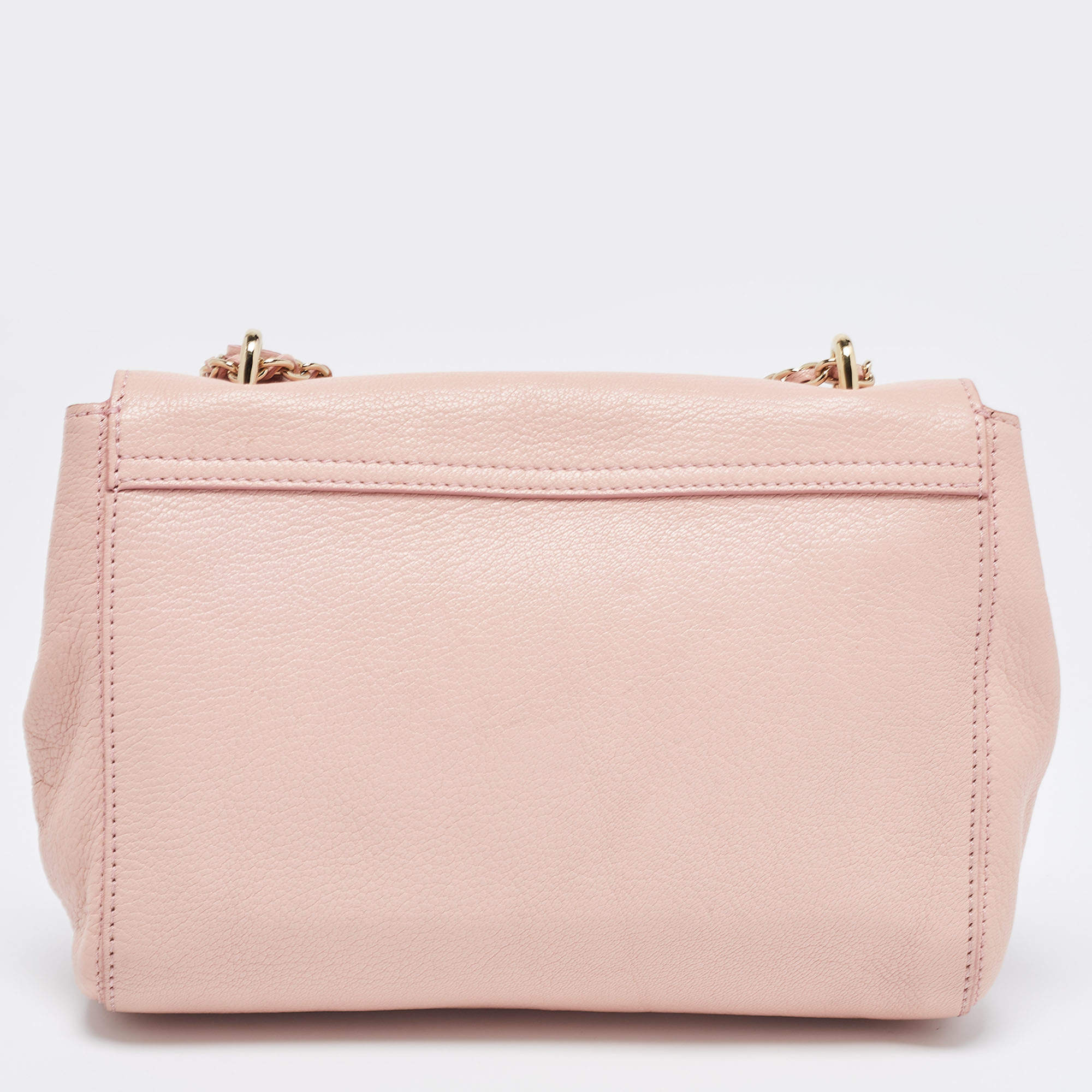 Mulberry - a Bayswater pink soft grain leather hand bag, flap closure, with  gold tone postman's lock and hardware, one central compartment, rolled  leather top handles, adjustable side straps, size approx. 26mm